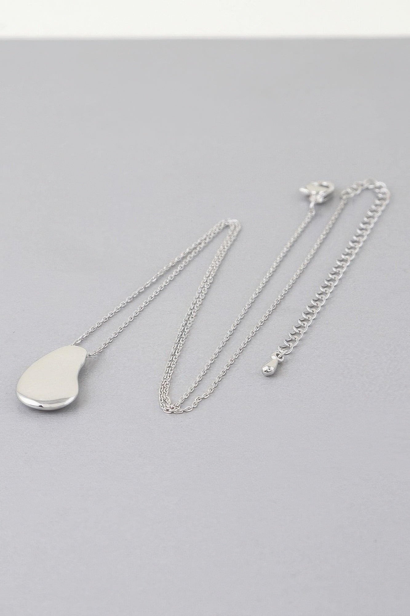 Modern Teardrop Chain Necklace | Mixtshop LLC