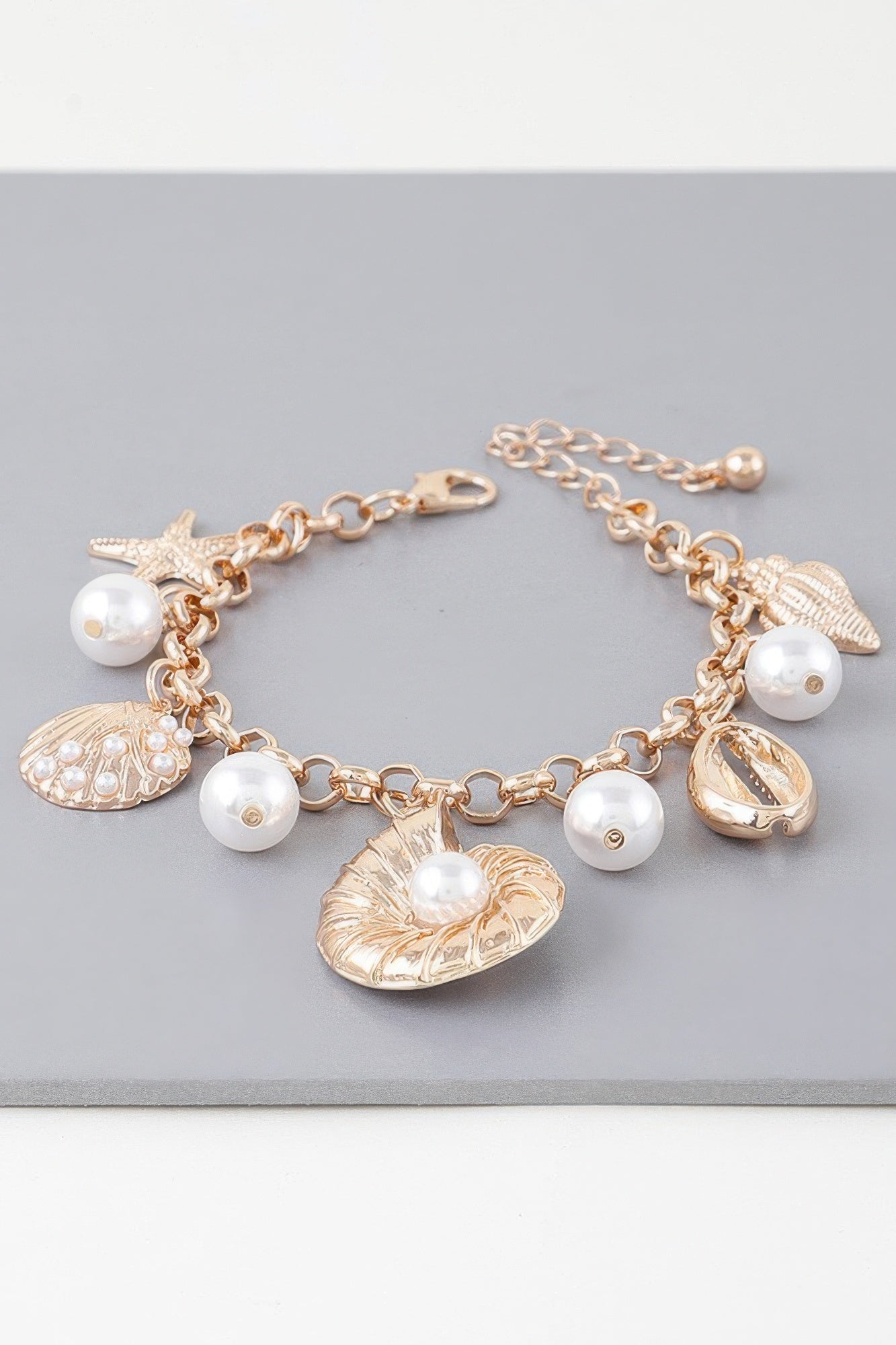 Pearled Sea Jewels Bracelet | Mixtshop LLC