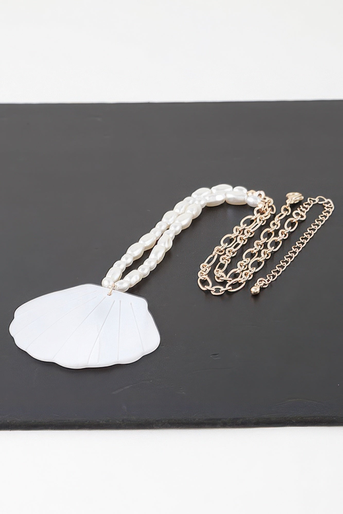 Marbled Seashell Bead Necklace | Mixtshop LLC