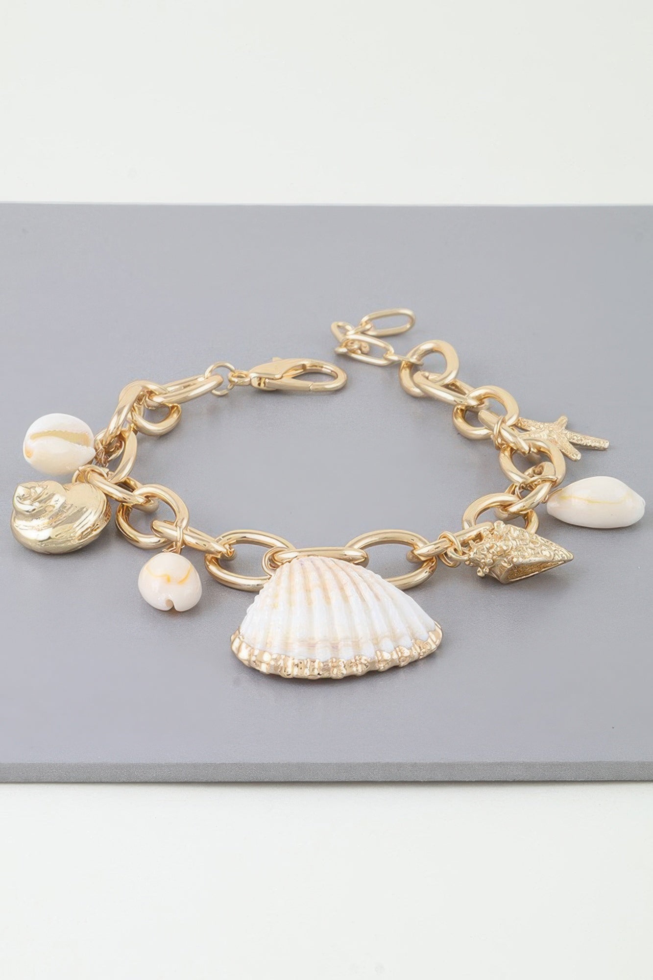 Multi Seashell Charm Chain Bracelet | Mixtshop LLC