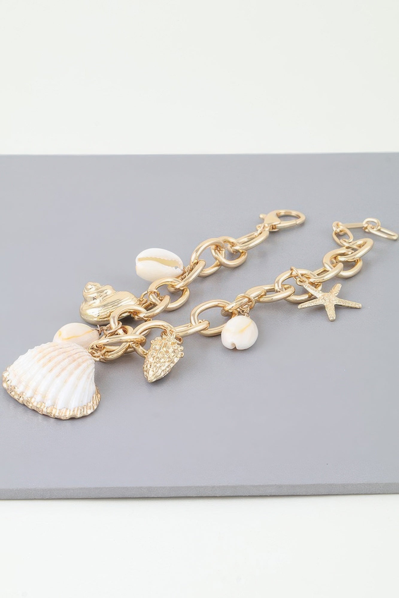 Multi Seashell Charm Chain Bracelet | Mixtshop LLC