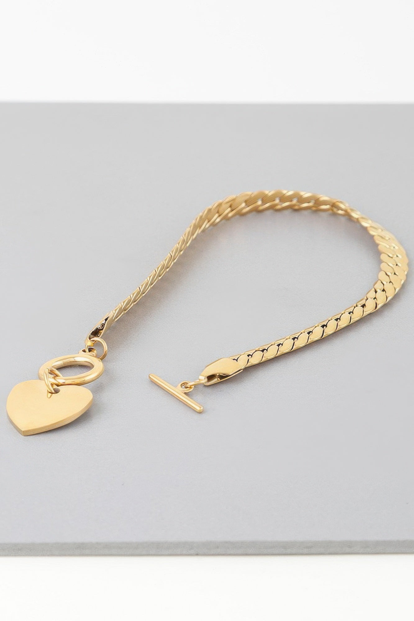 Heart Toggle Curb Chain Bracelet | Mixtshop LLC