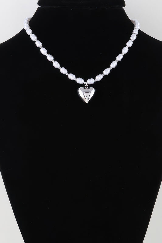Shiny Heart Pearl Beaded Necklace | Mixtshop LLC