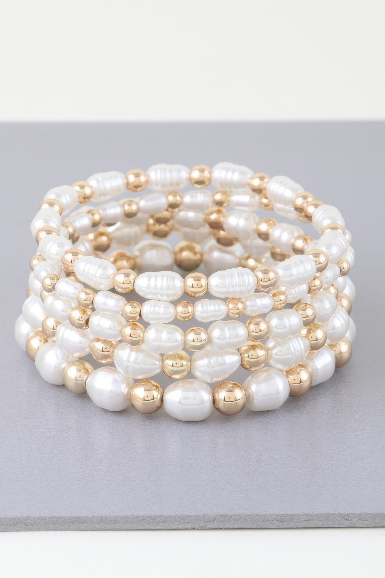 Ribbed Pearl Beaded Bracelet | Mixtshop LLC