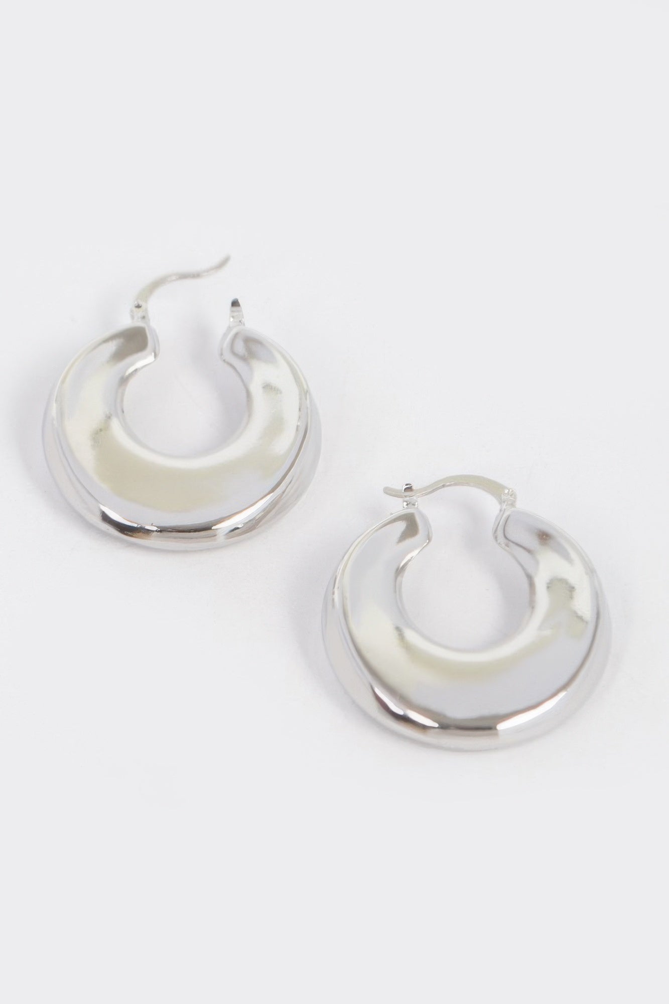 Vintage Gold Dip Metal Earring | Mixtshop LLC