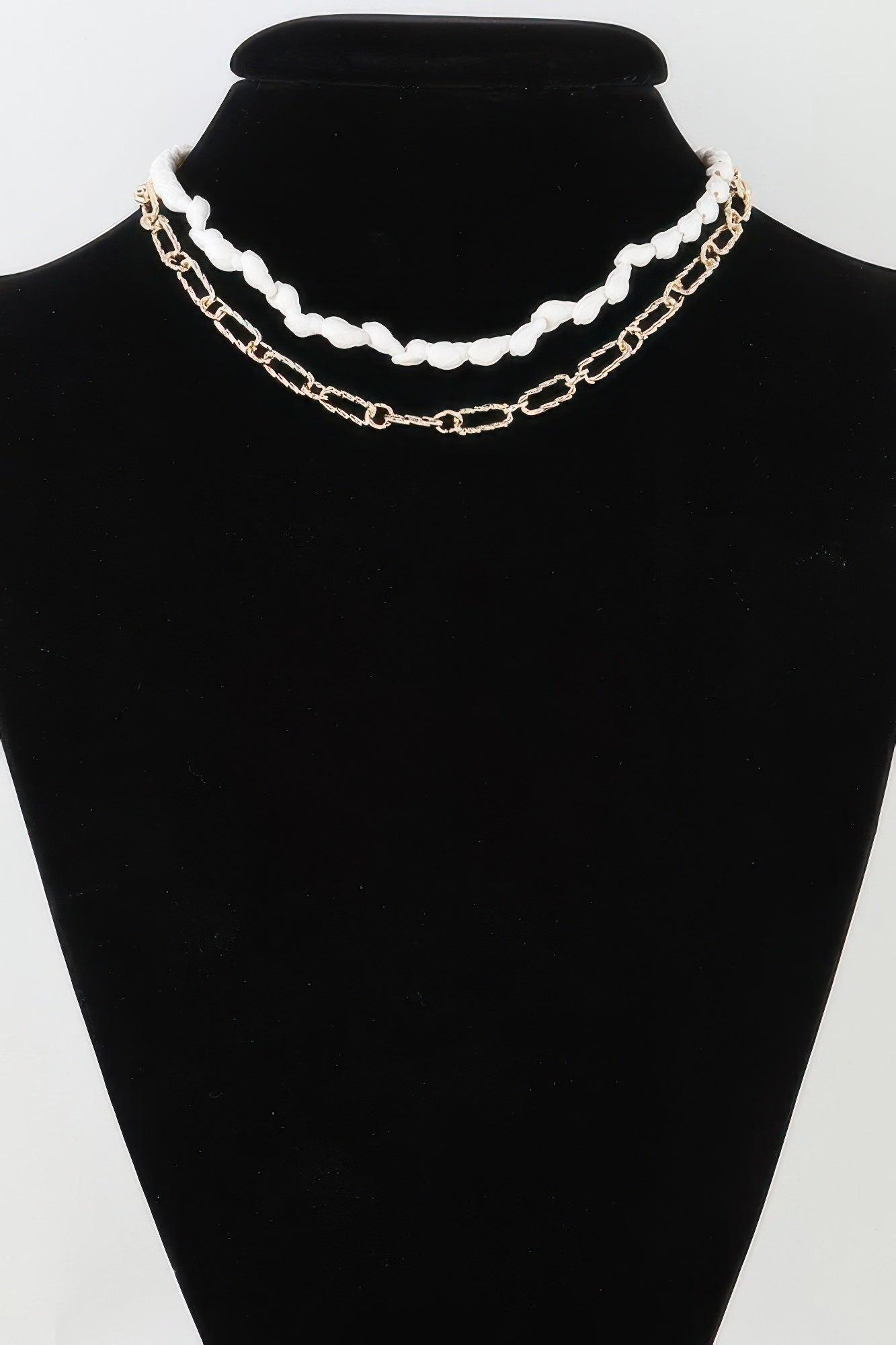 Sea Shell N Chain Linked Necklace | Mixtshop LLC
