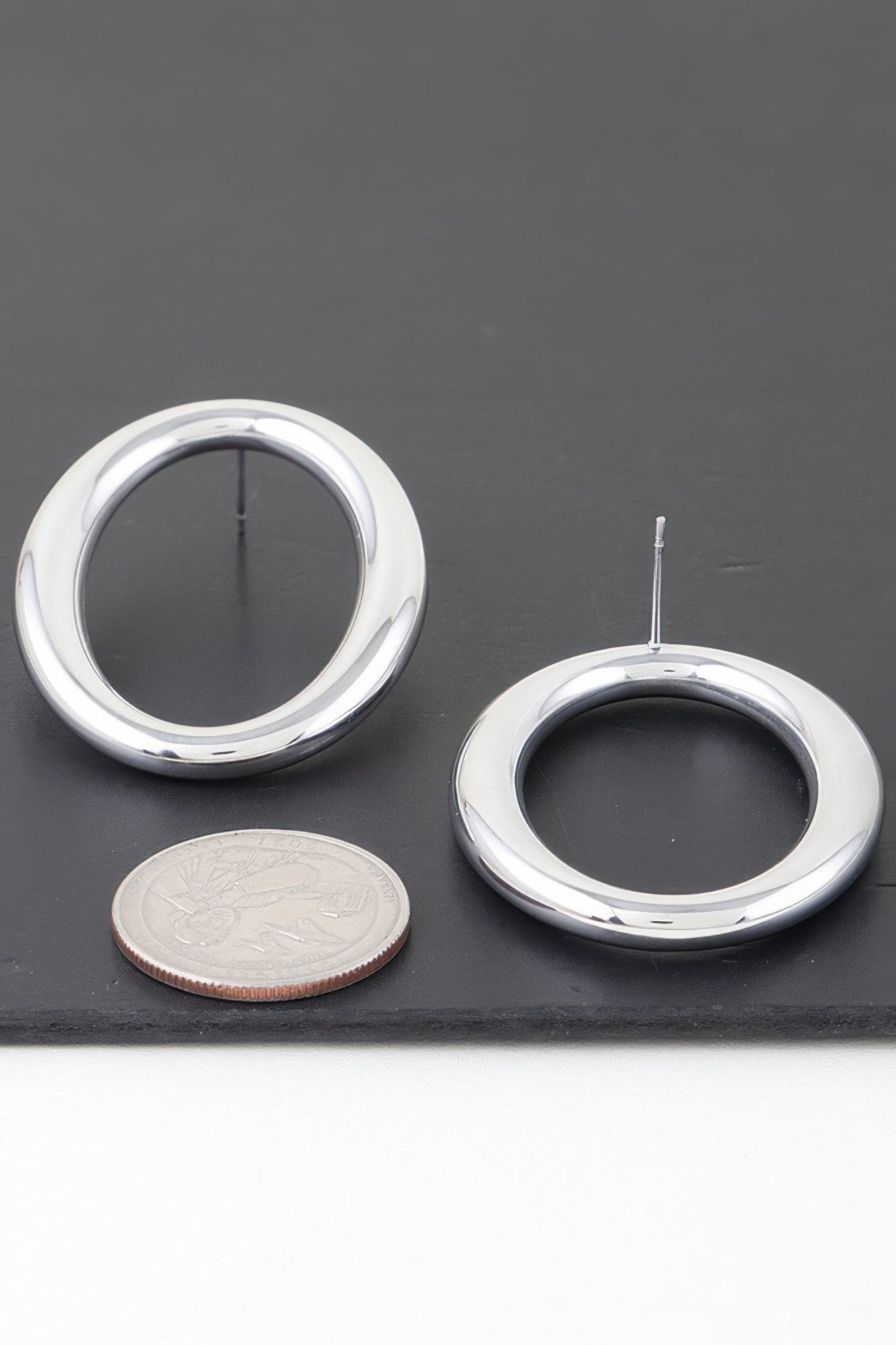 Shiny O Oval Earrings | Mixtshop LLC