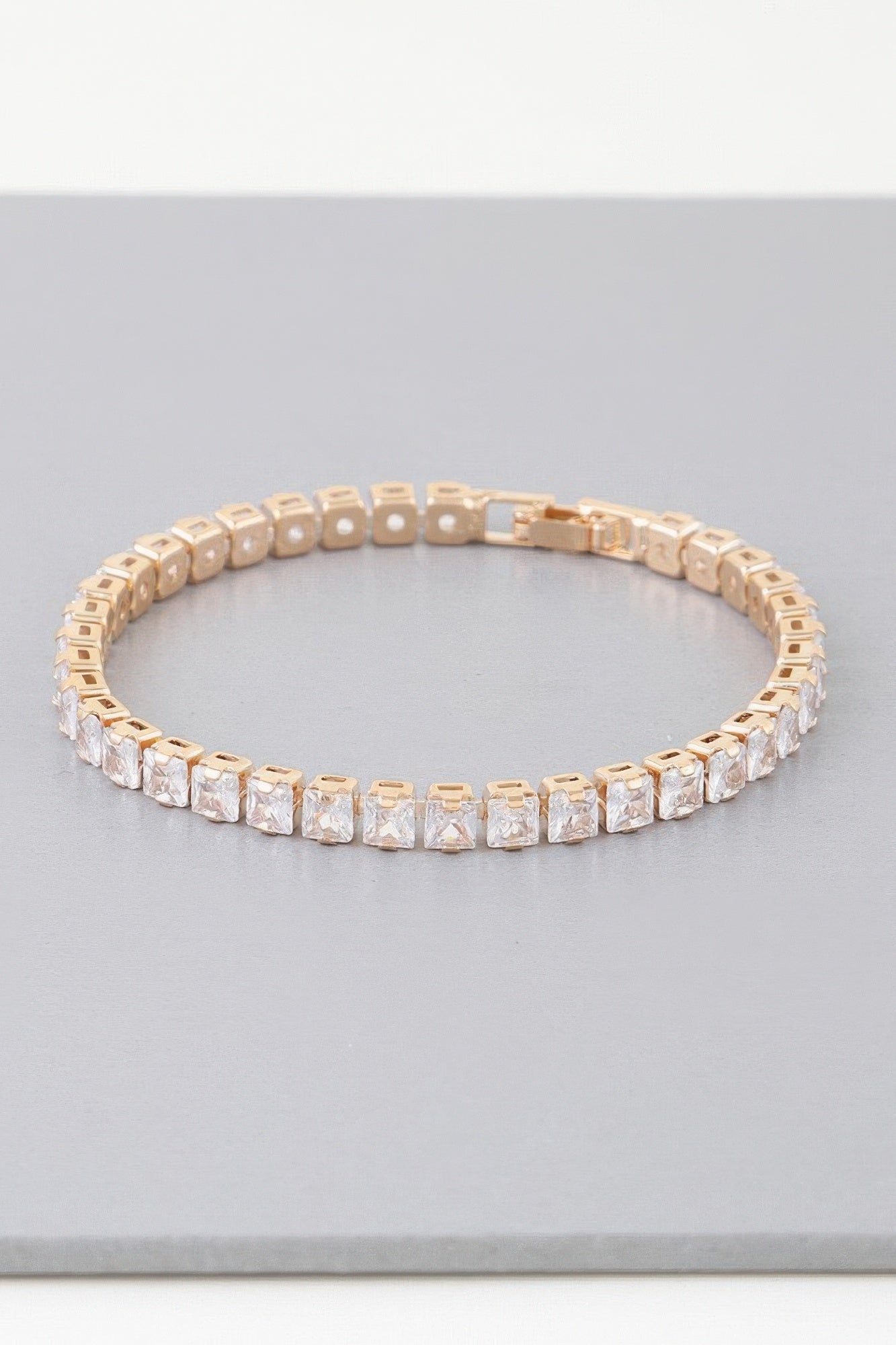 Minimal Cubic Zirconia Bracelet | Mixtshop LLC