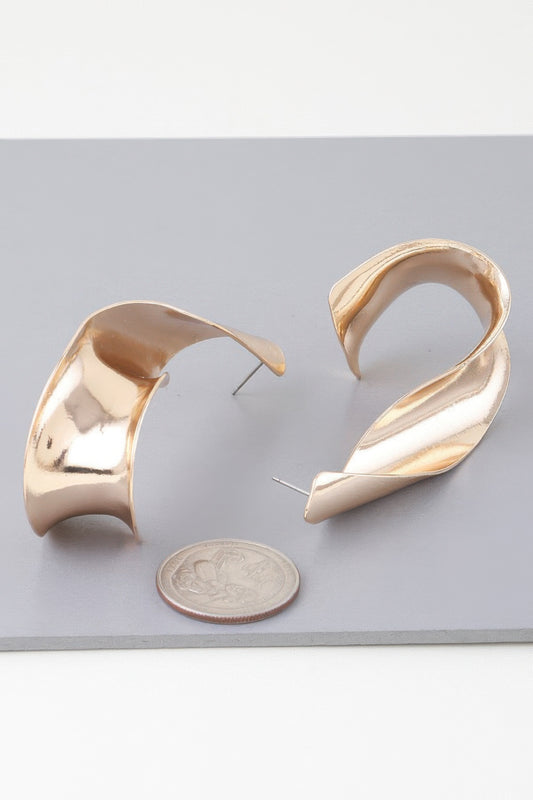 Abstract Shiny Twisted Plate Earrings | Mixtshop LLC