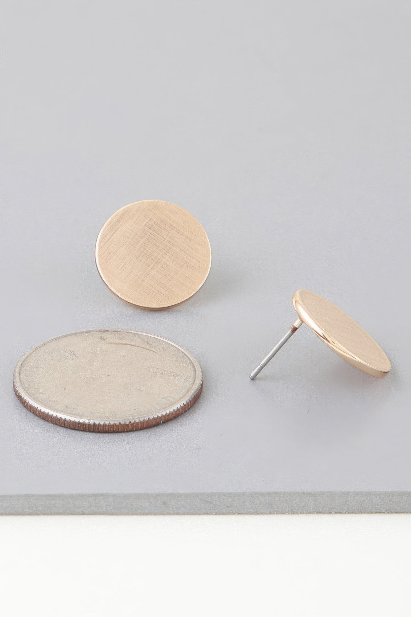 Matte Abstract Disc Earrings | Mixtshop LLC