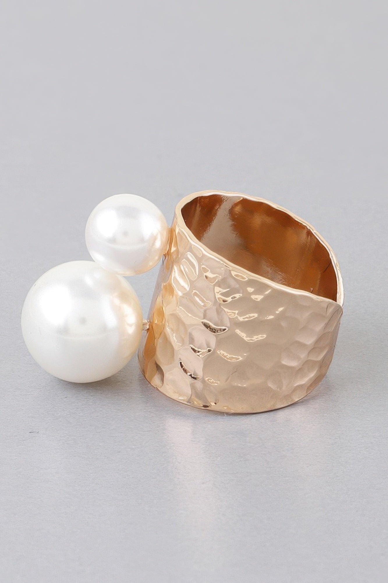 Hammered Twin Pearl Ring | Mixtshop LLC