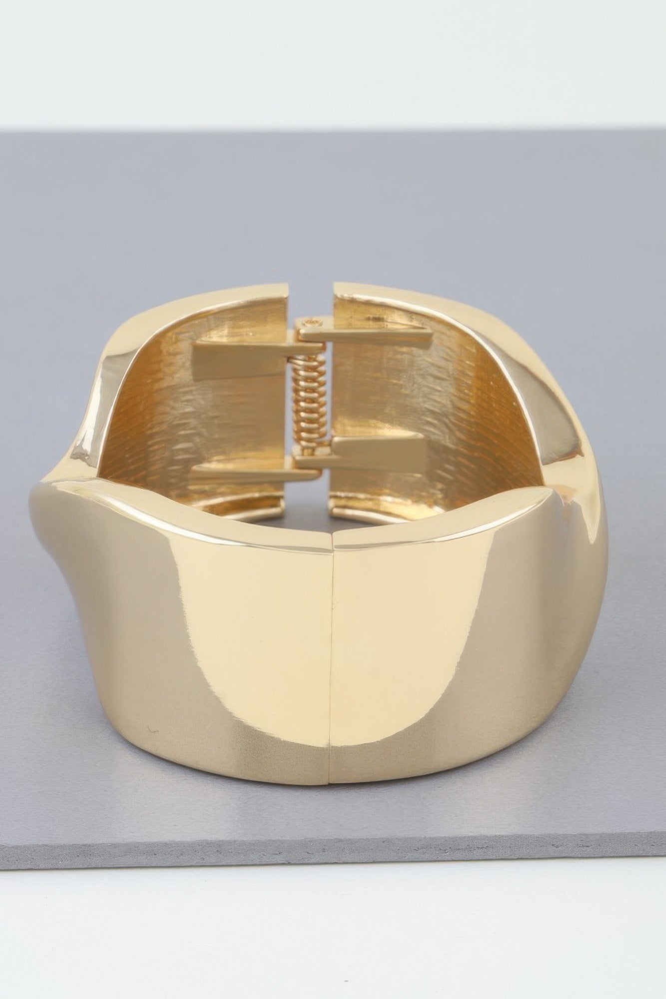 Shiny Twisted Cuff Bracelet | Mixtshop LLC