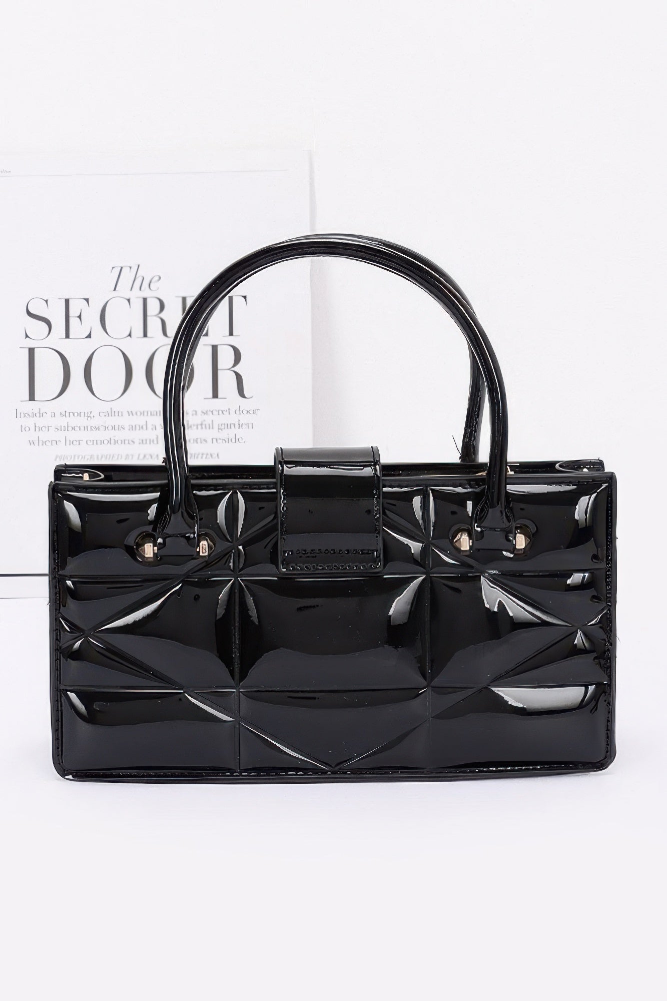 Embossed Enamel Handle Clutch | Mixtshop LLC