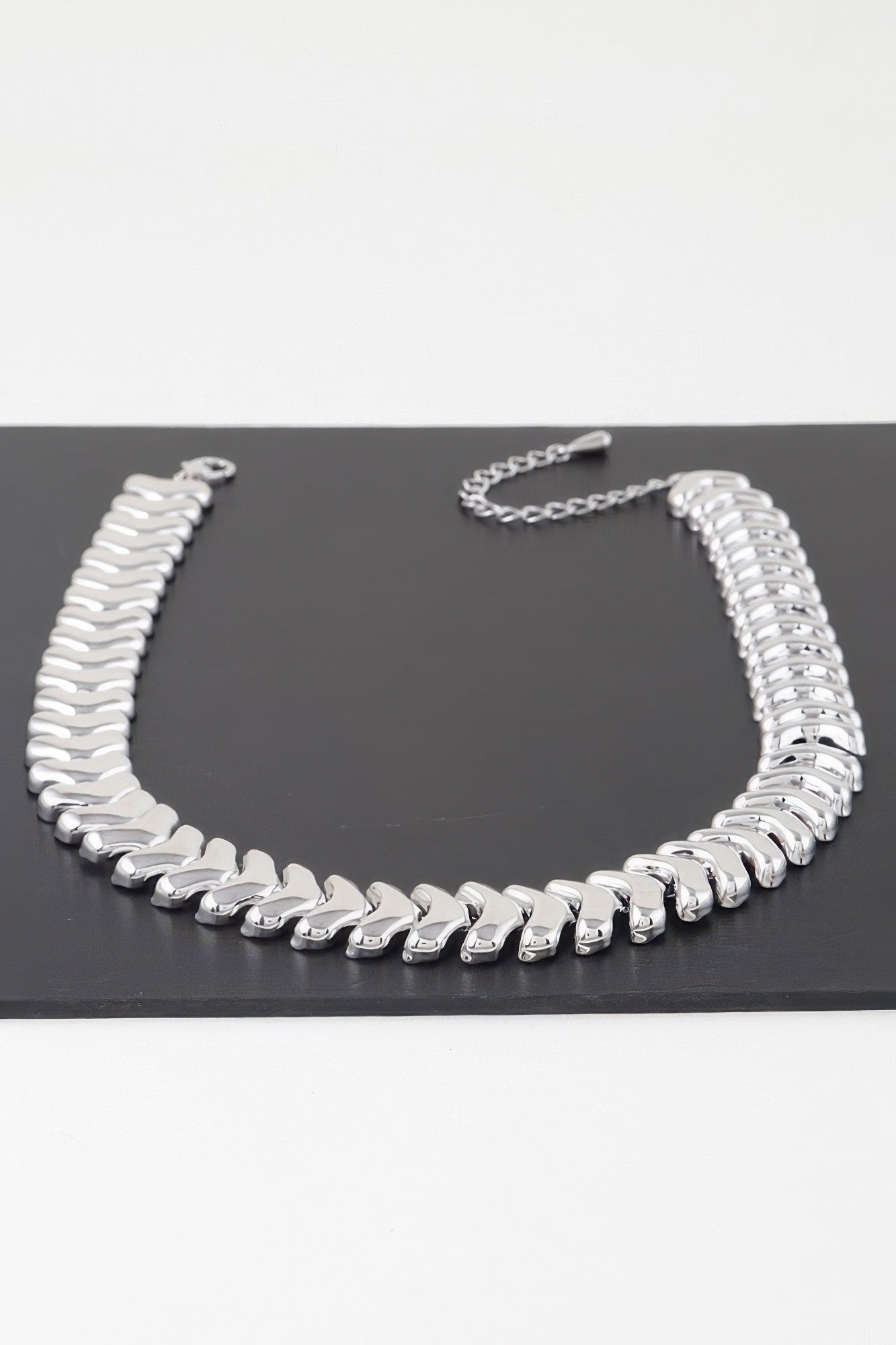 Shiny Arrow Chain Choker Necklace | Mixtshop LLC