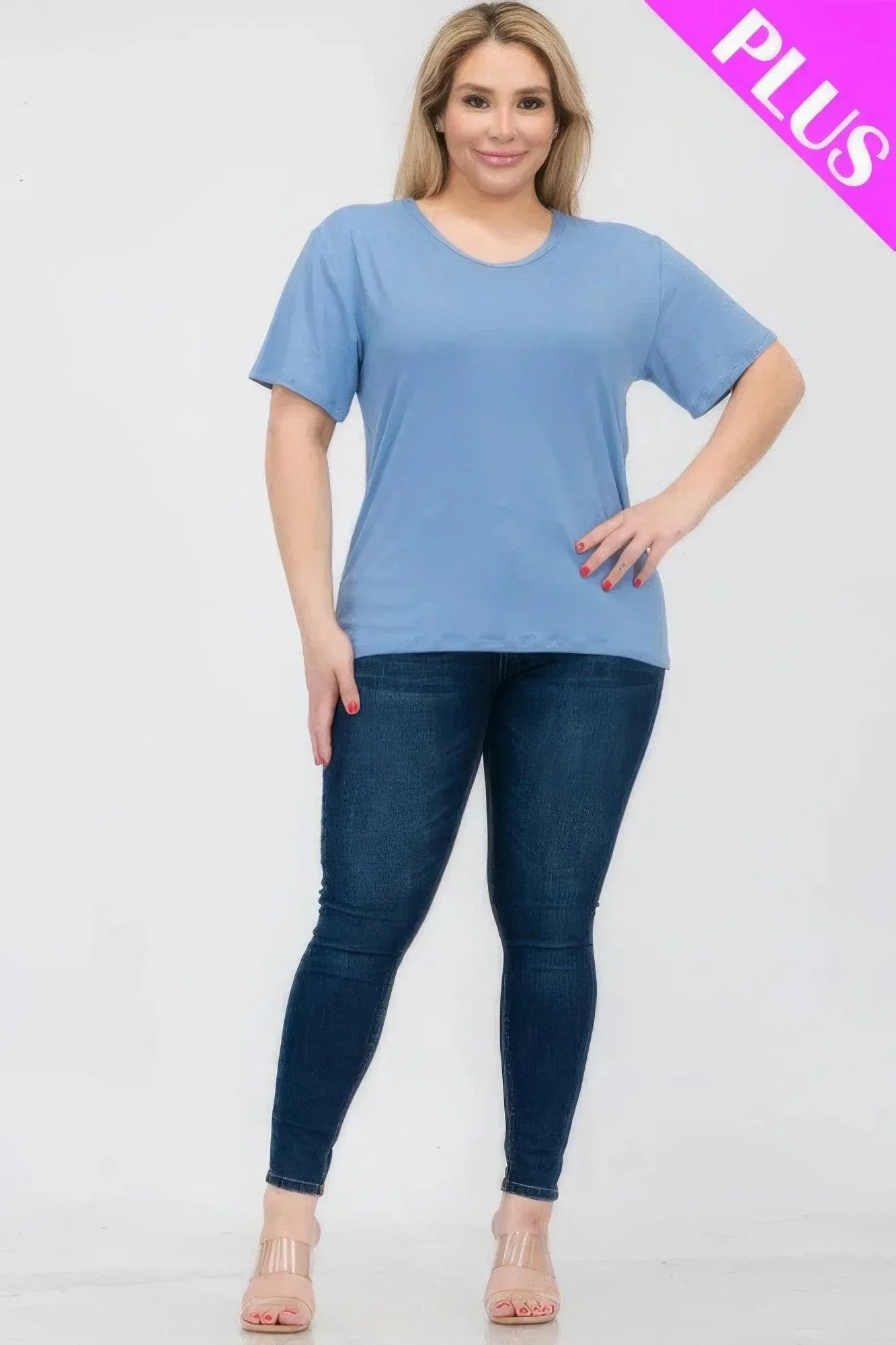 Plus Size Basic Short Sleeve T-shirt Secondary image