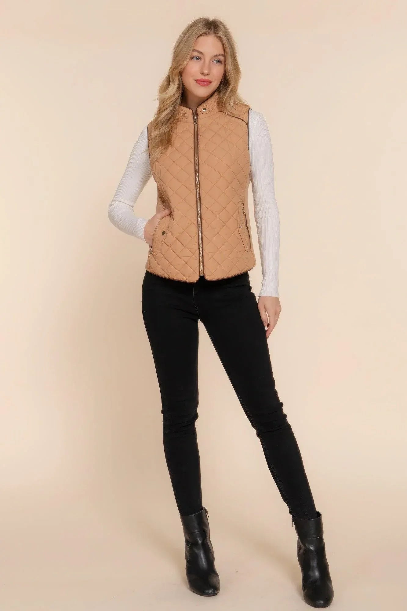 Suede Piping Quilted Padding Vest Secondary image