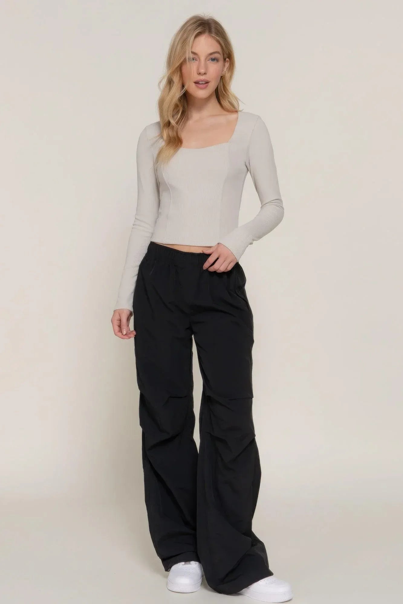 Long slv sweetheart neck seam detail knit top | Mixtshop LLC