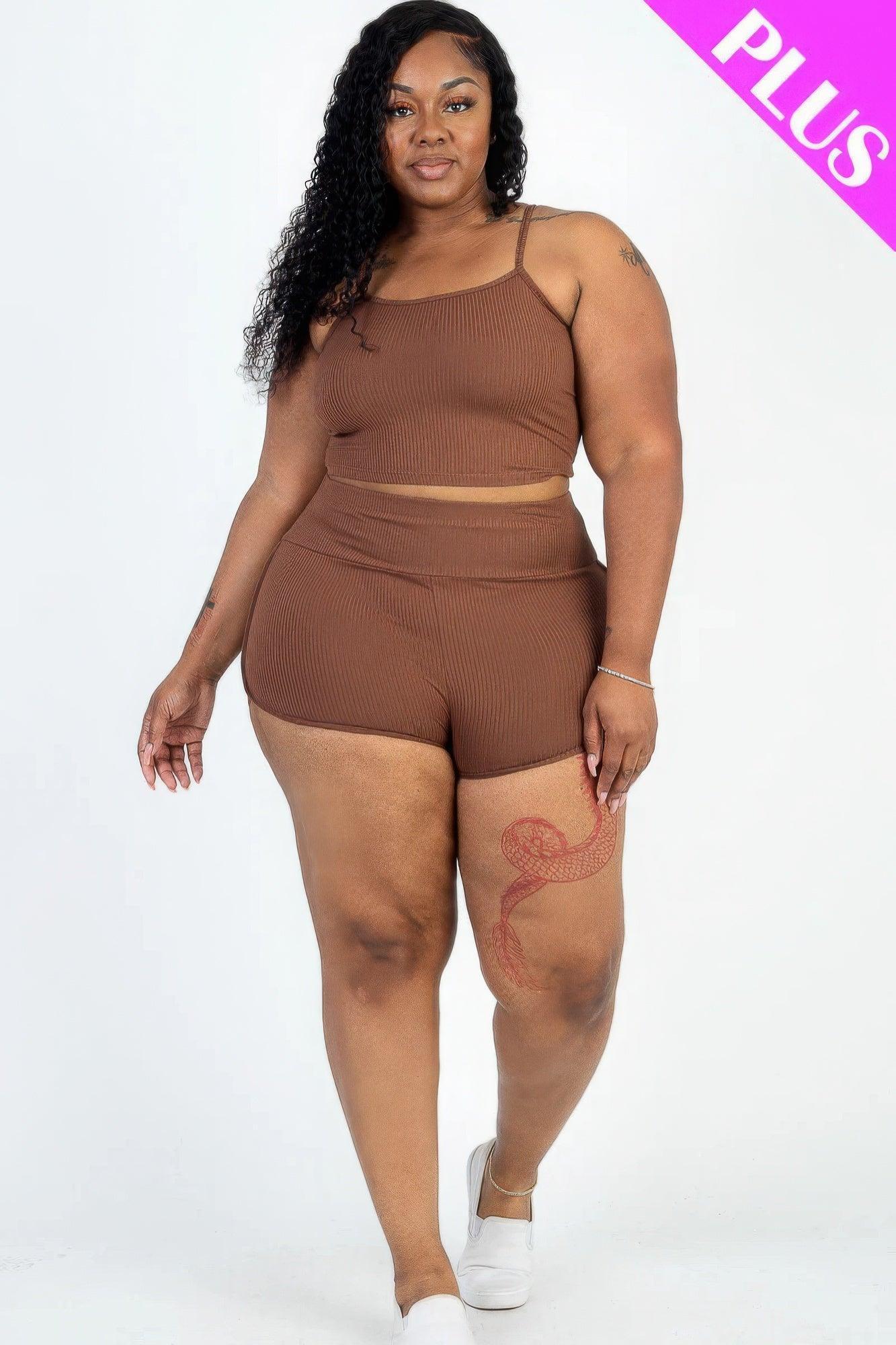 Plus Size Ribbed Cami Crop Top & Ruched Shorts Set Secondary image