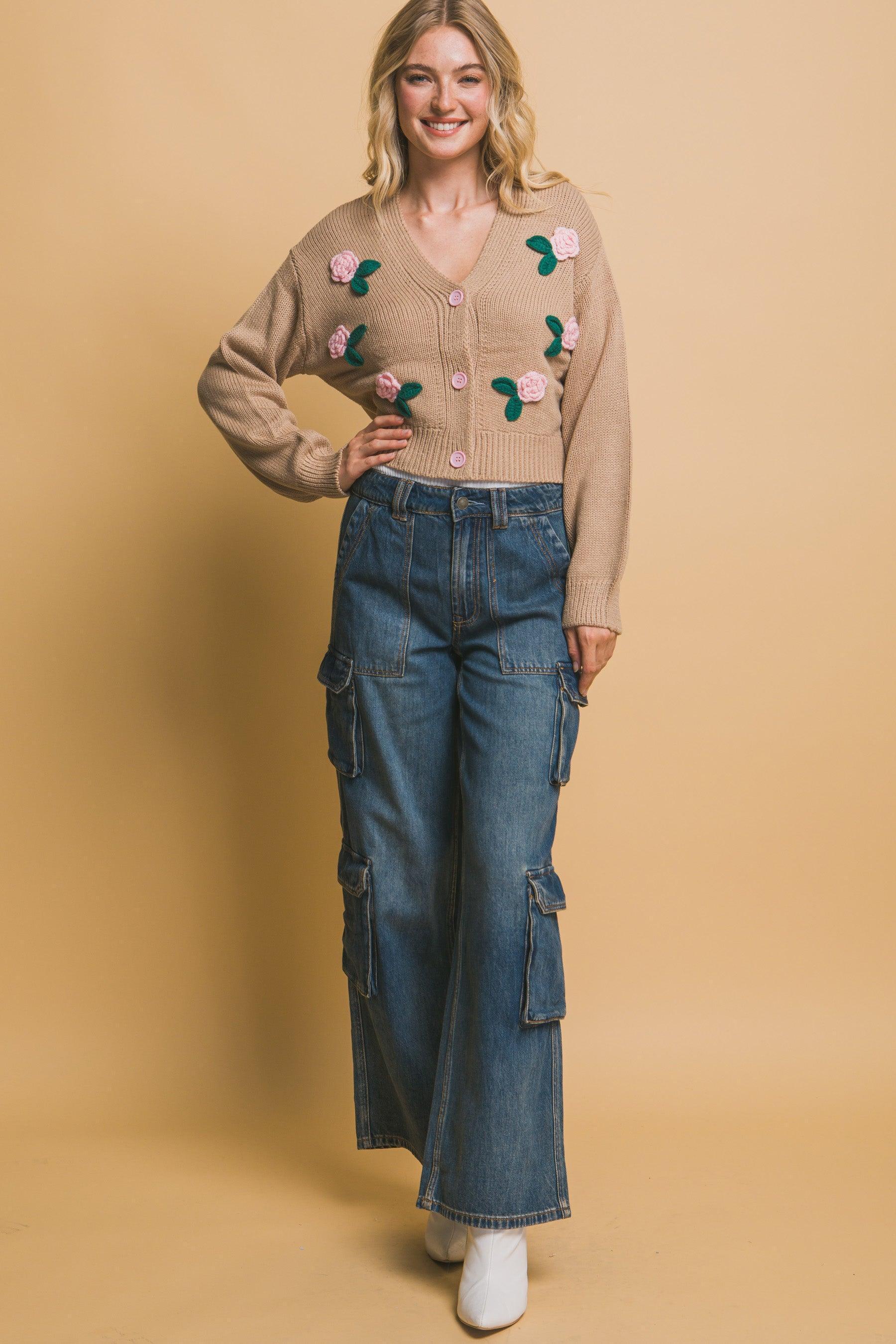 Mid cropped flower cardigan Secondary image