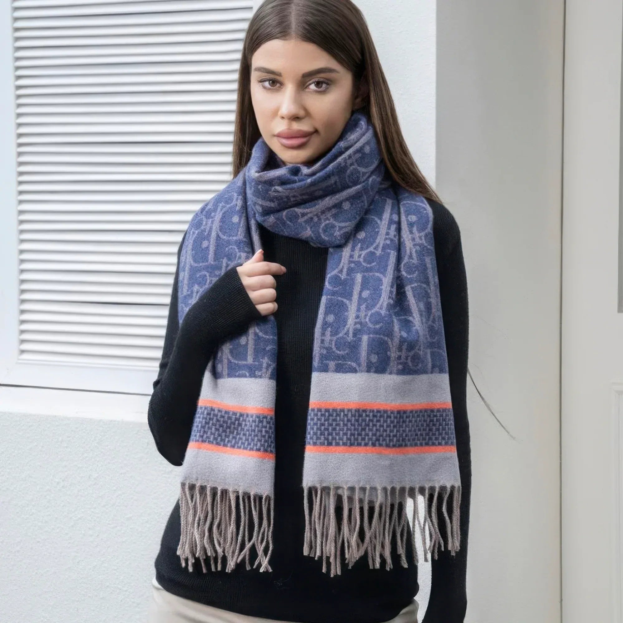 Double stripe blanket scarf with tassel Secondary image