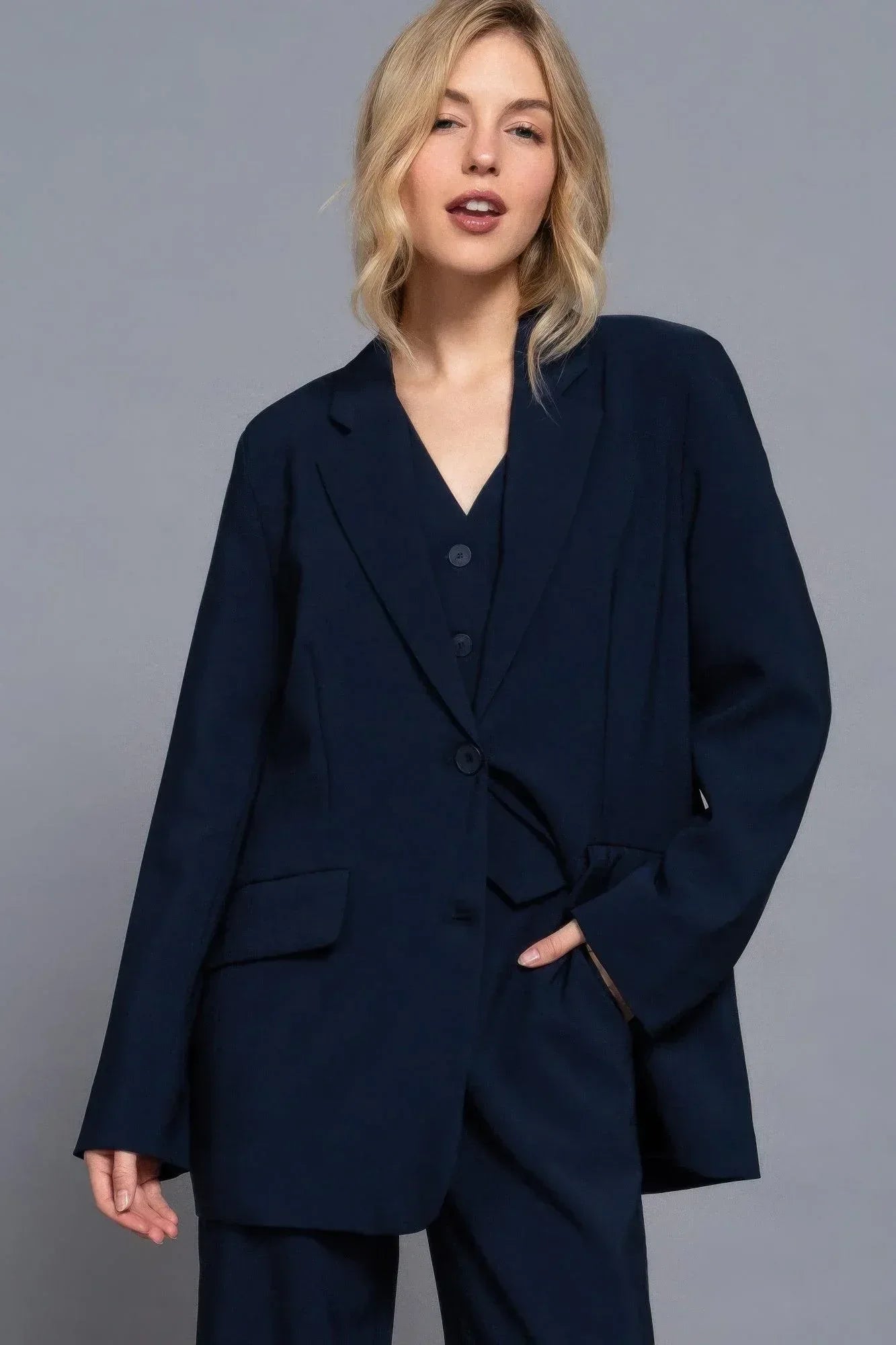 Long slv front button closure blazer | Mixtshop LLC Main image