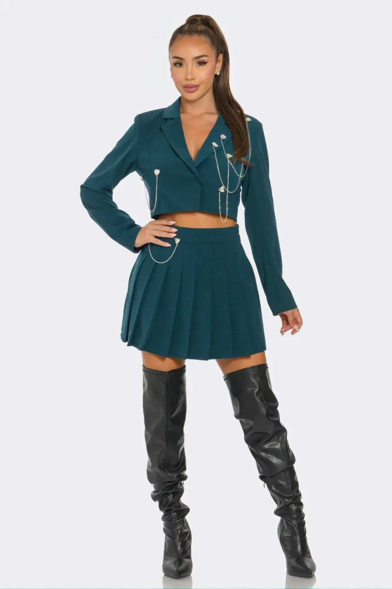 Pleated Skirt Set Secondary image