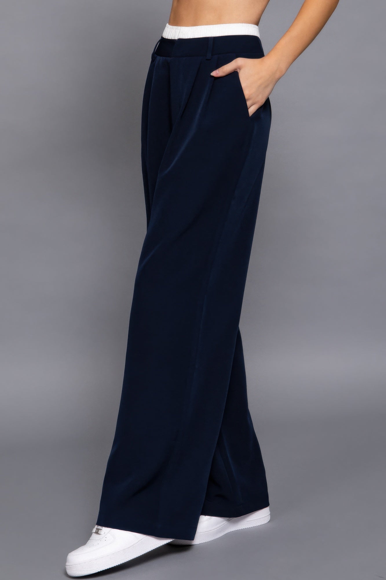 Contrast Waist Boxer Straight Long Pants | Mixtshop LLC