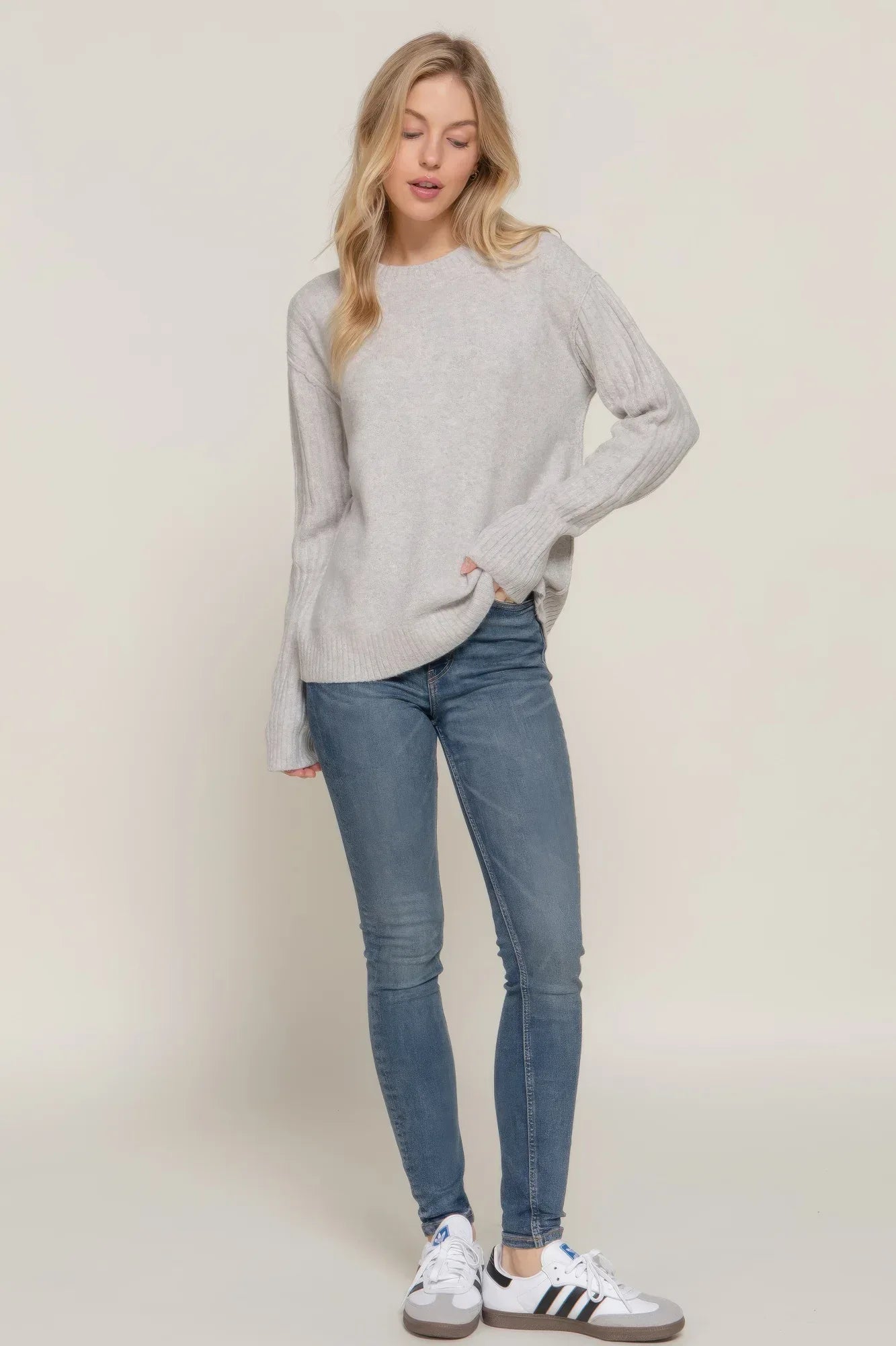 Long Slv Mock Neck Raised Seam Sweater Secondary image
