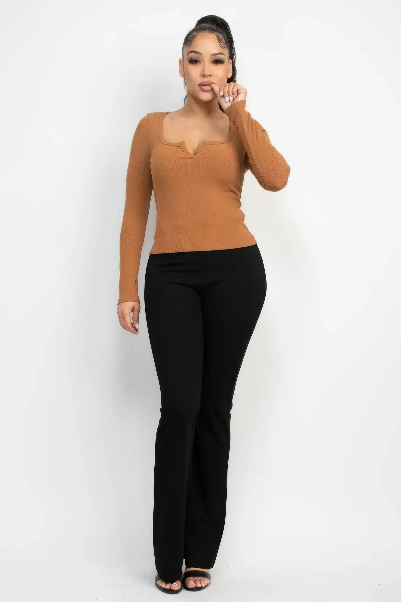 Solid V-collared Neck Top Secondary image