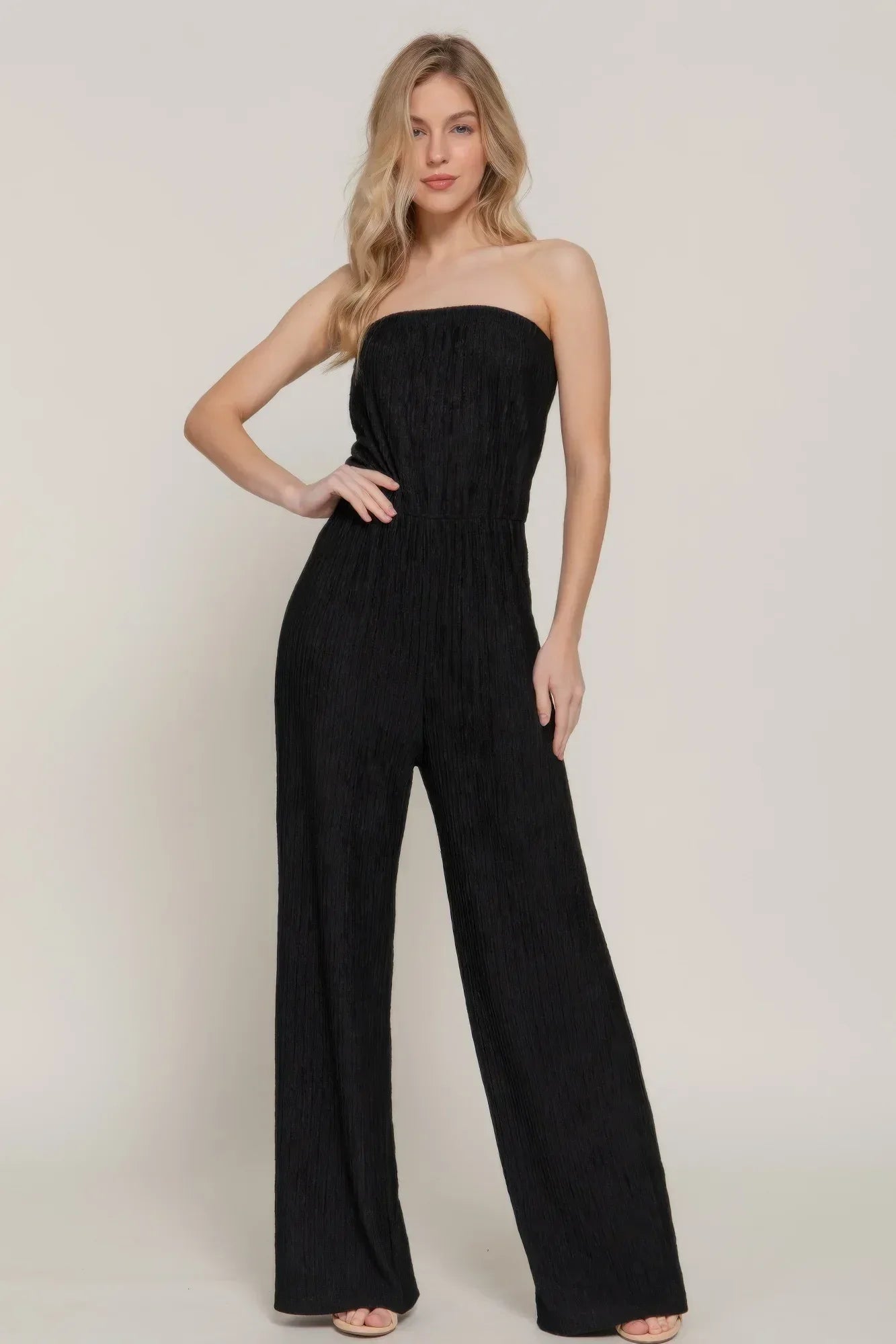 Crinkle Knit Tube Jumpsuit | Mixtshop LLC Main image