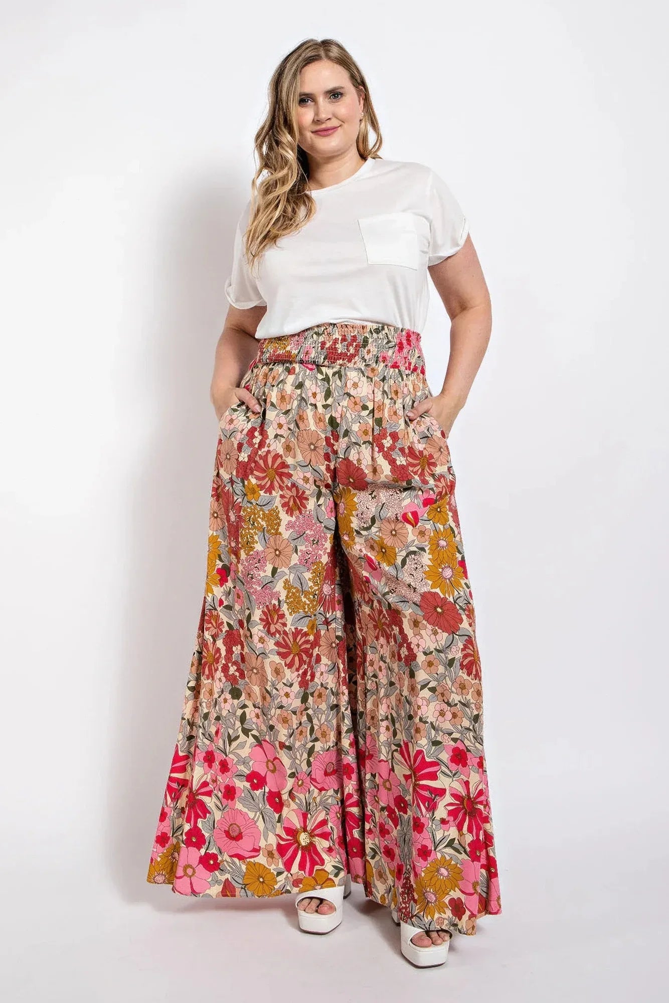 Flare Wide Leg And Waist Smocked Pants With Side Pocket Secondary image