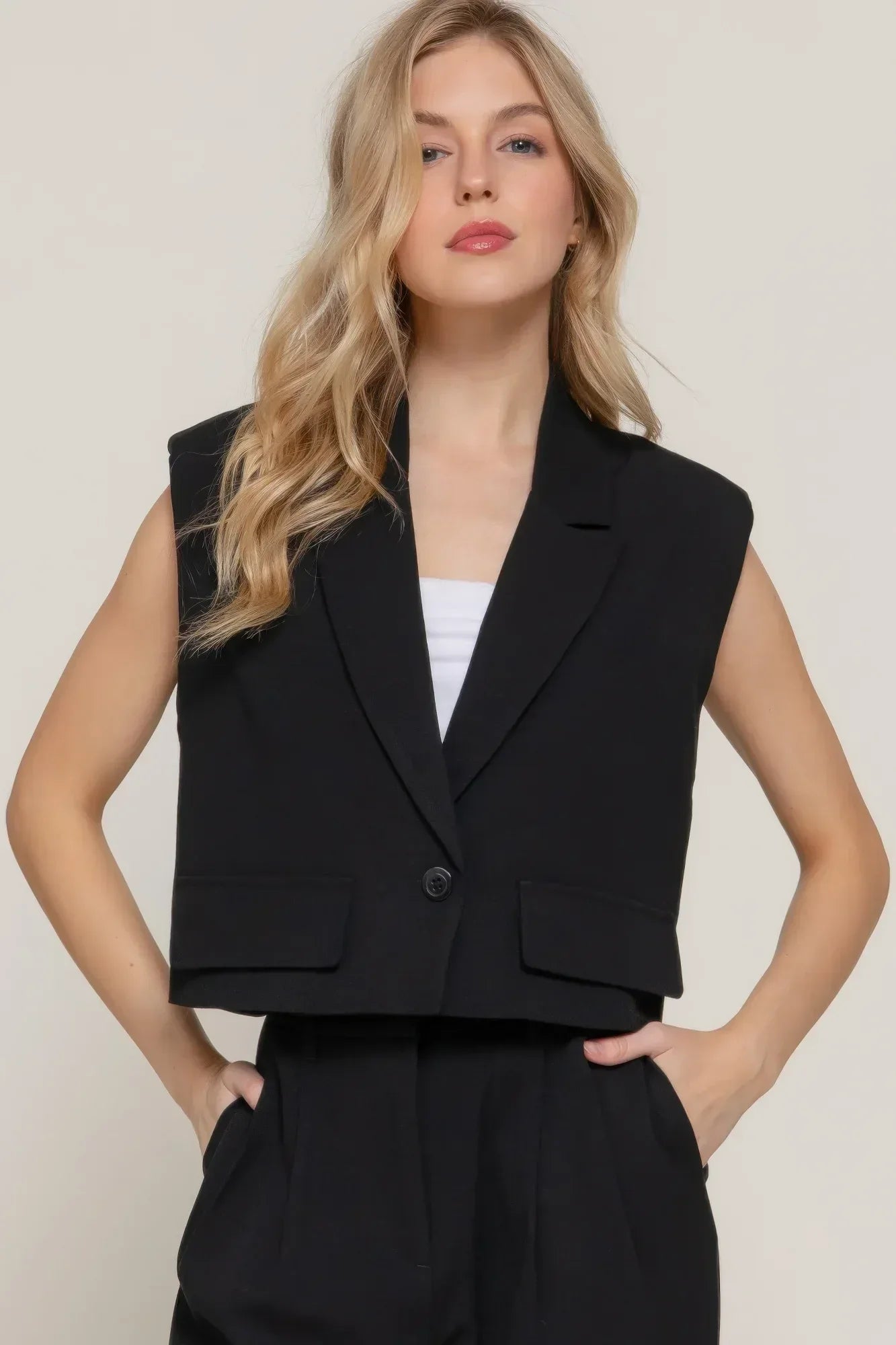 Lapel Collar W/shoulder Pads Vest | Mixtshop LLC Main image