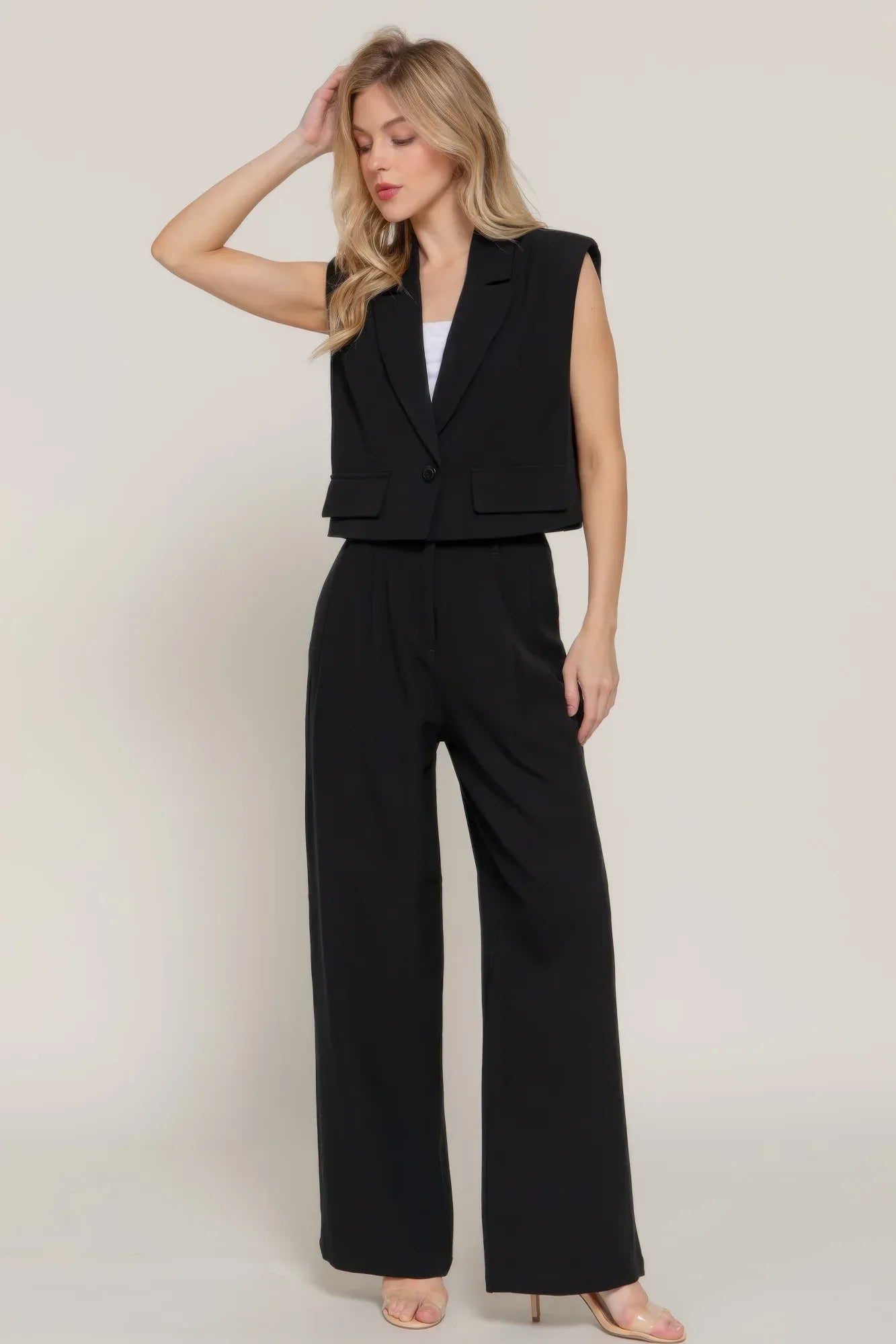 Lapel Collar W/shoulder Pads Vest Secondary image