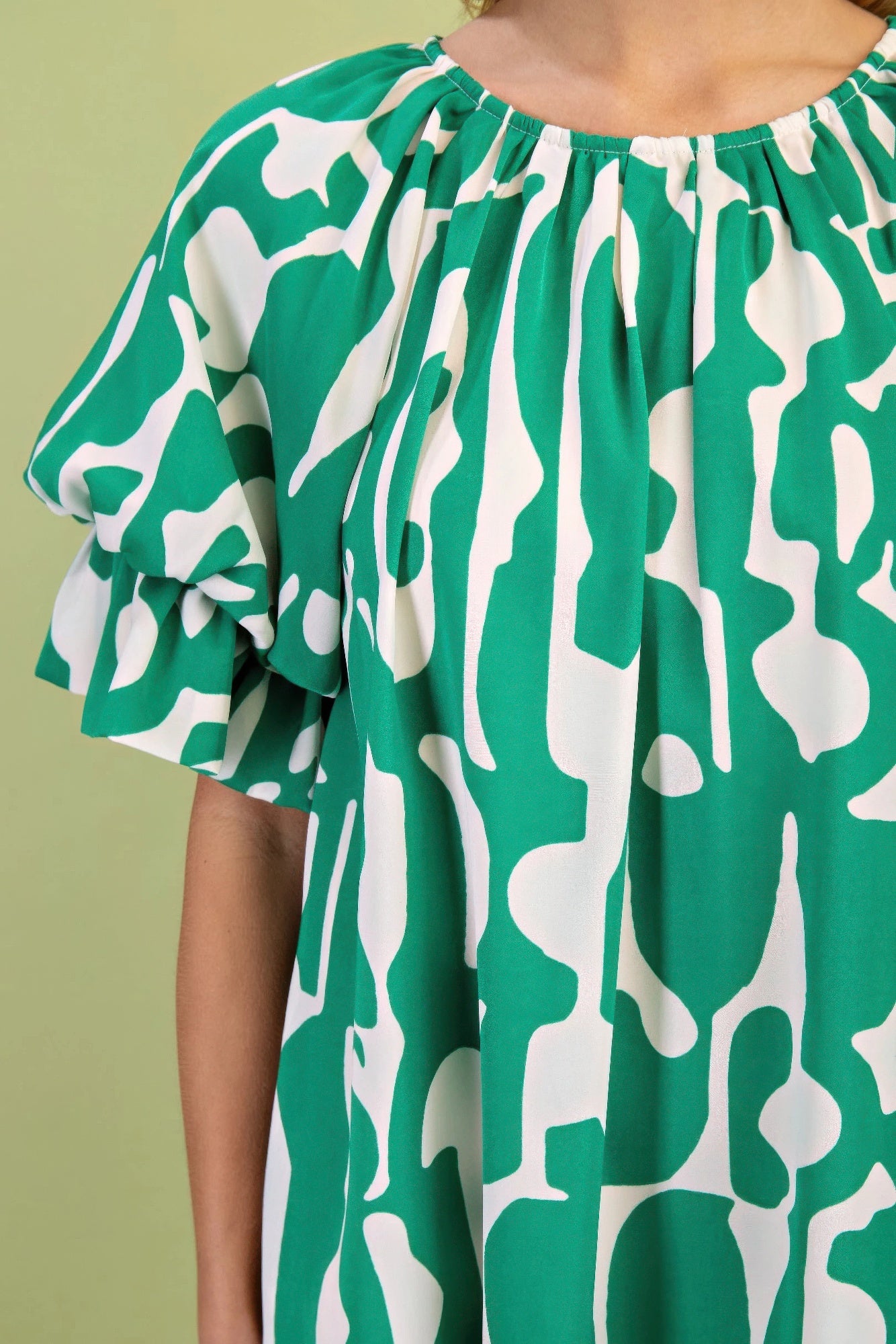 Geometric Print Loose Fit Mini Dress With Gathered Balloon Sleeves | Mixtshop LLC