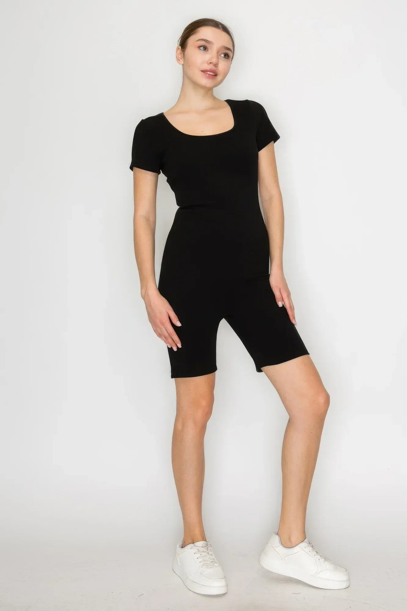 Scoop Short Sleeve Rib Romper Secondary image