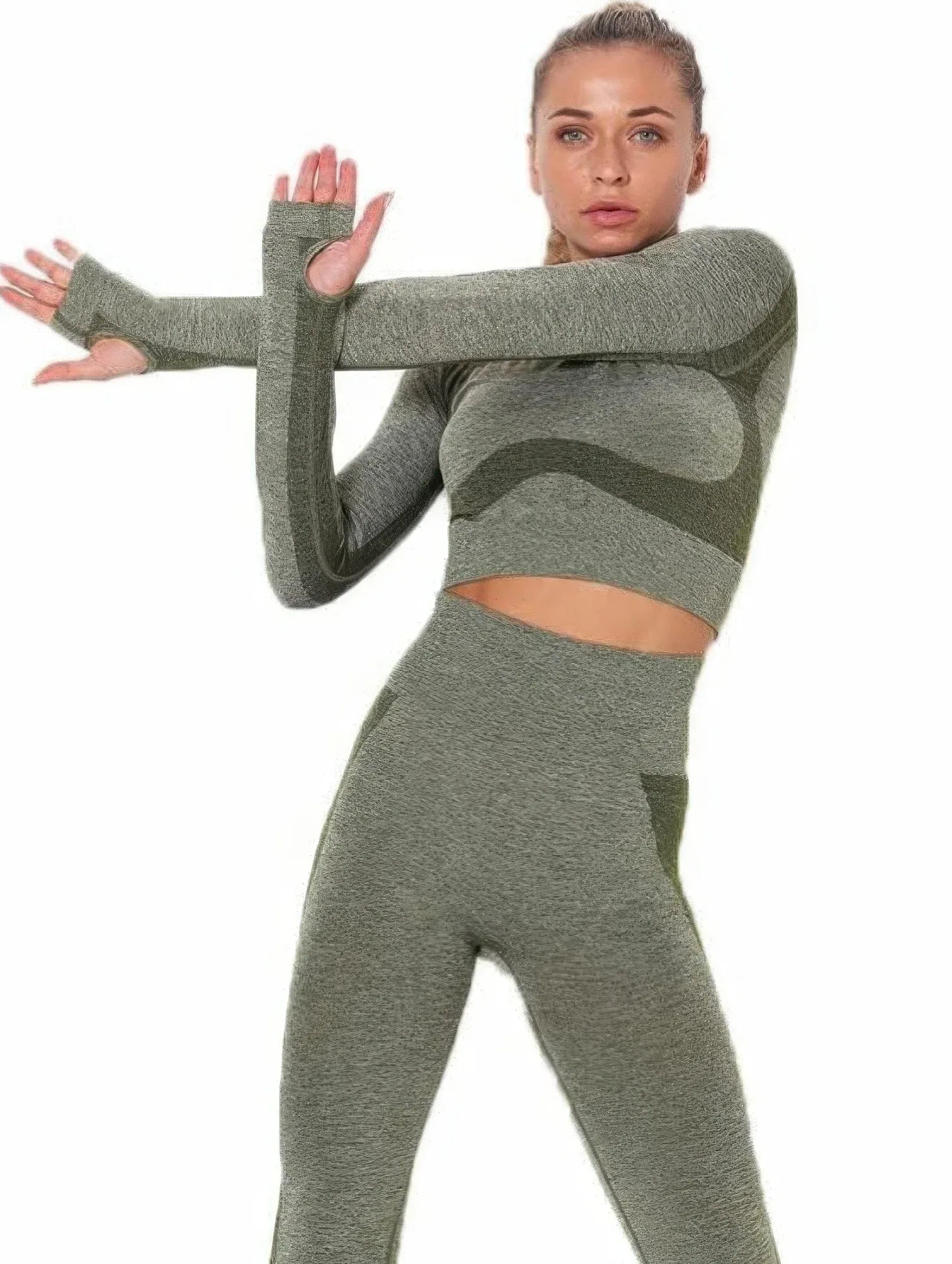 Seamless Long Sleeve Yoga Set Secondary image