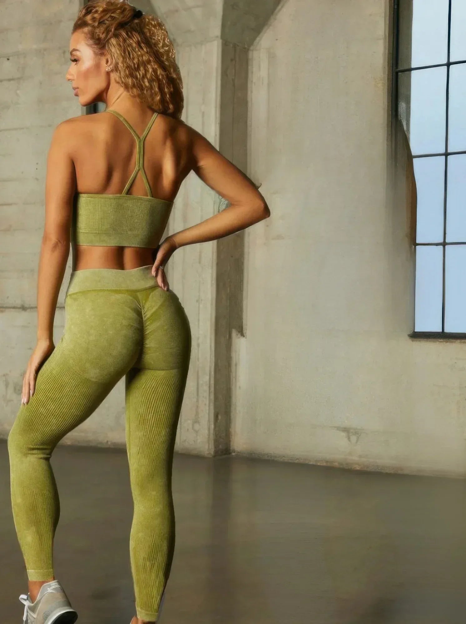 Sculpting Yoga Set | Mixtshop LLC