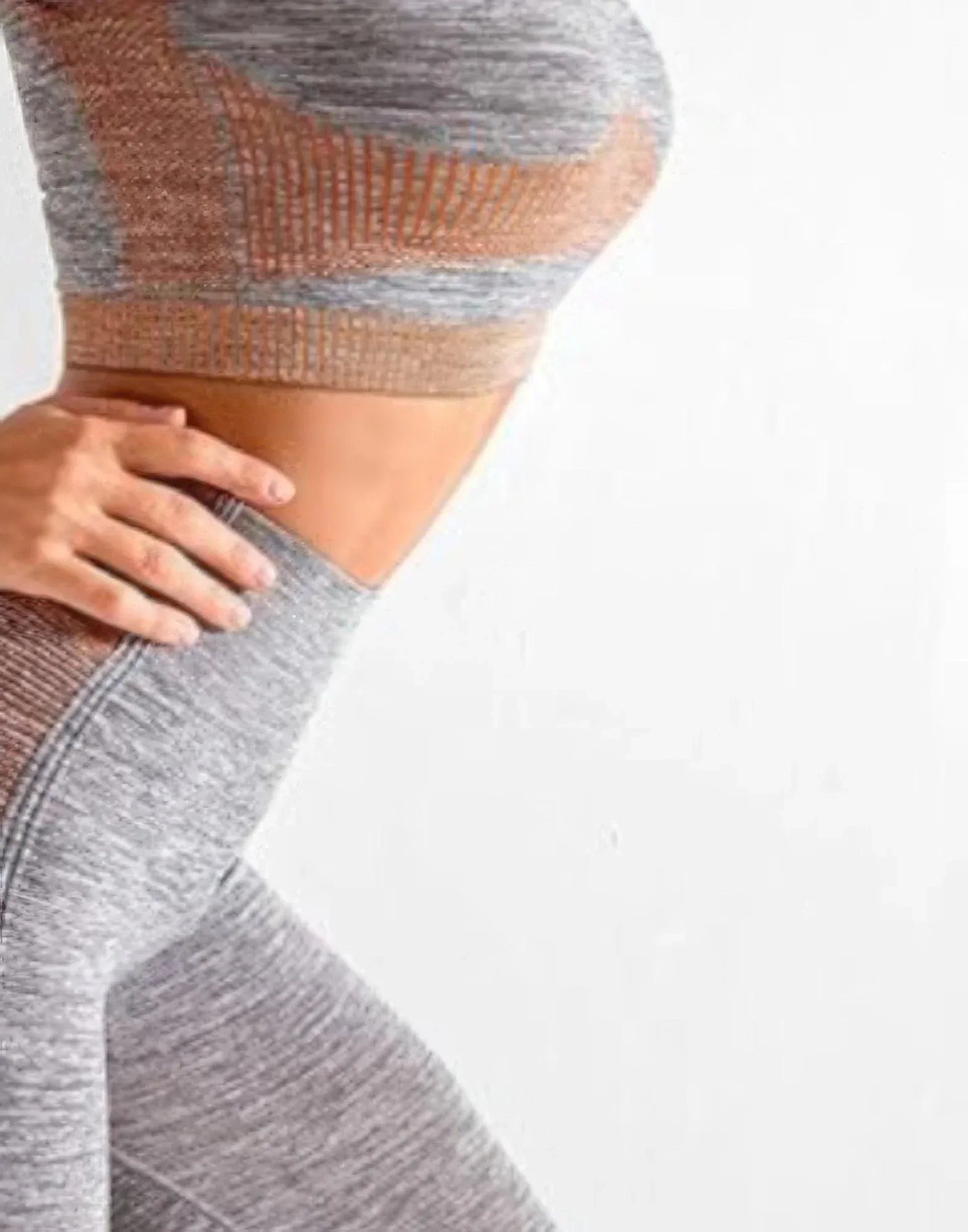 Stripe Seamless Yoga Set Secondary image