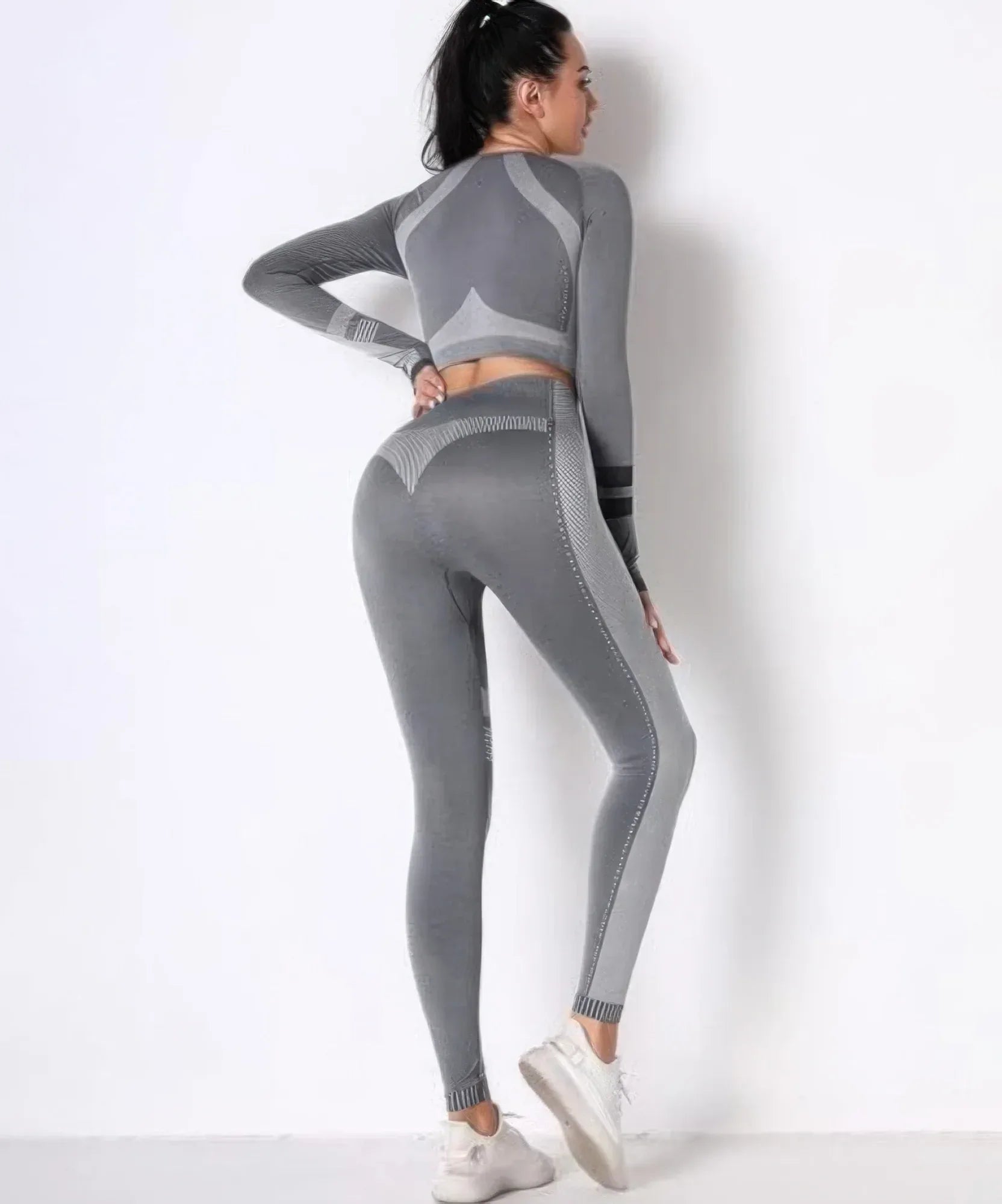 Seamless Long Sleeve Solid Yoga Set | Mixtshop LLC
