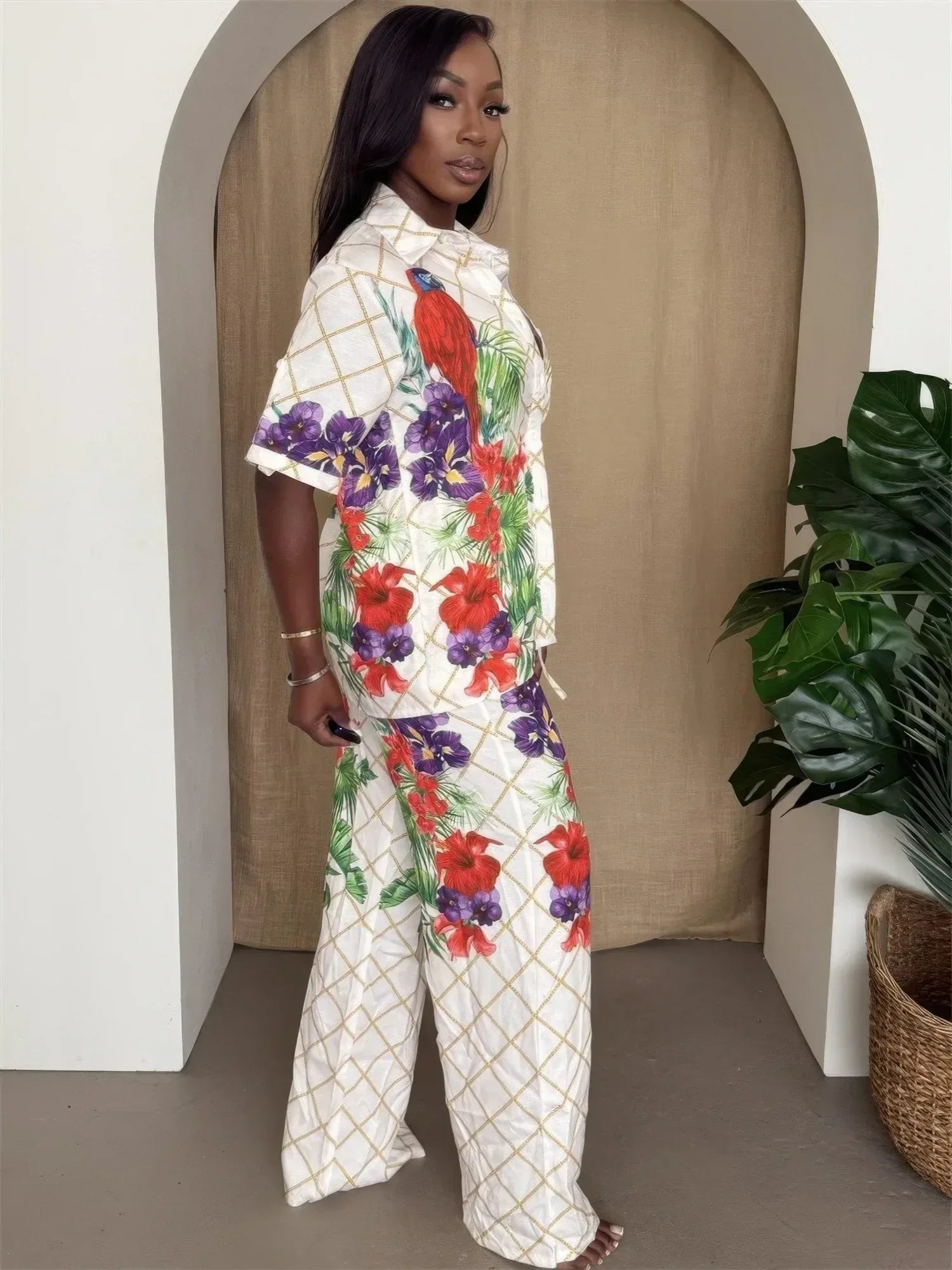 Tropical Parrot Print Shirt & Pant Set Secondary image