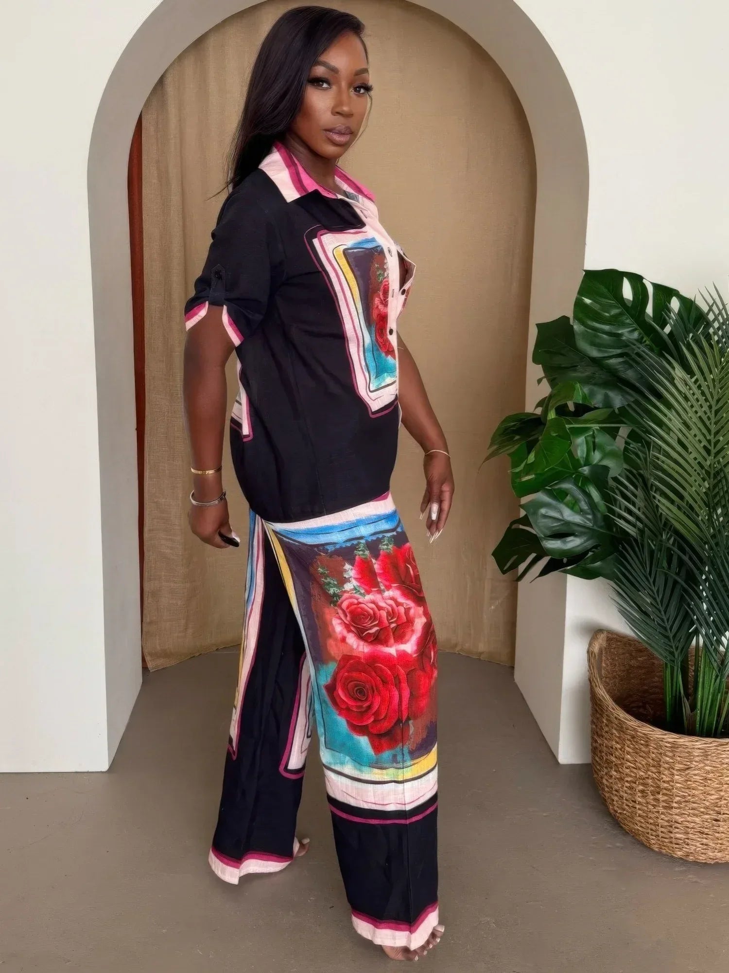 Midnight Bloom Framed Resort Set Secondary image