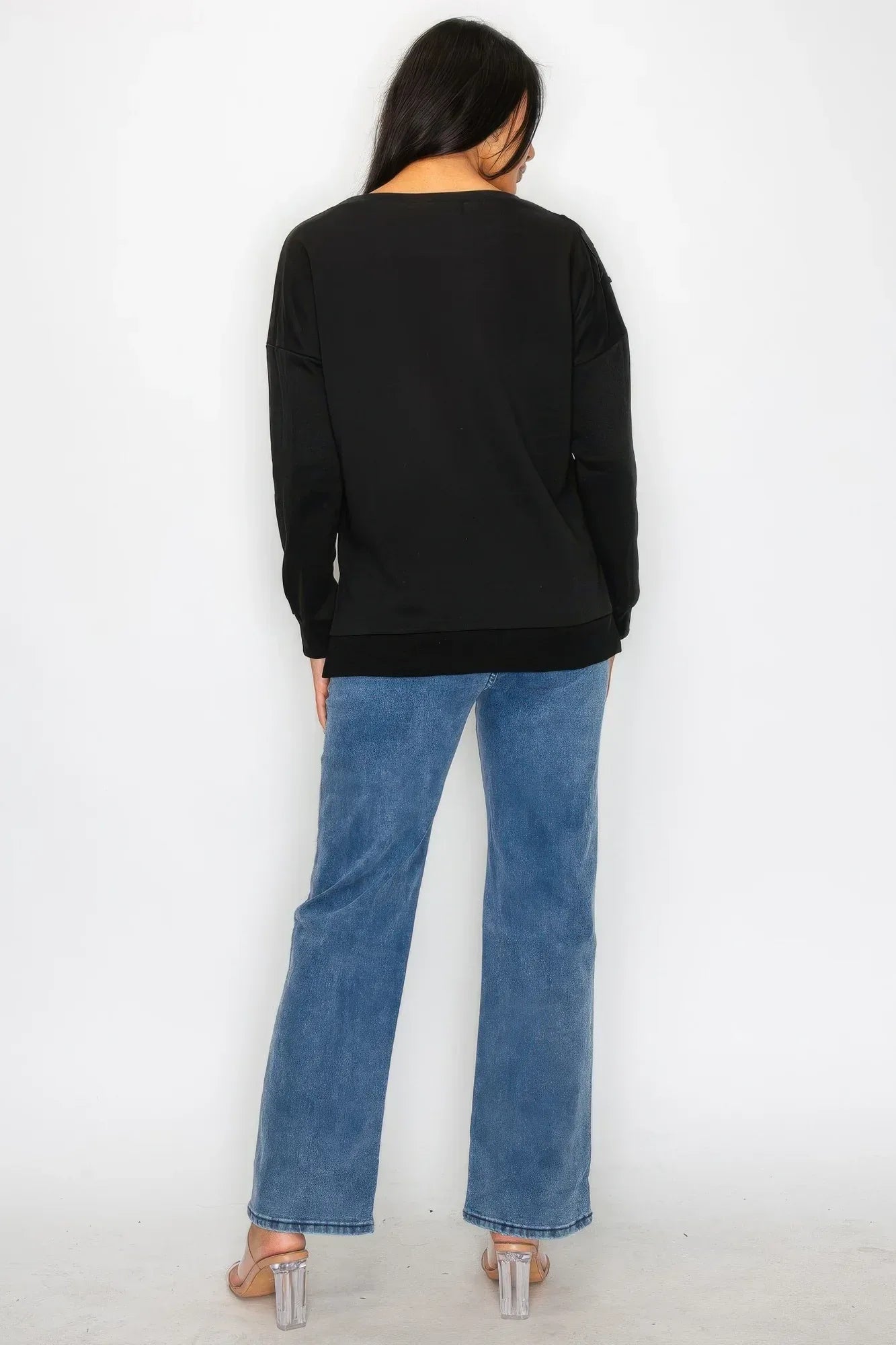 Faux Pearl Beaded Floral Patch Crewneck Sweatshirt | Mixtshop LLC