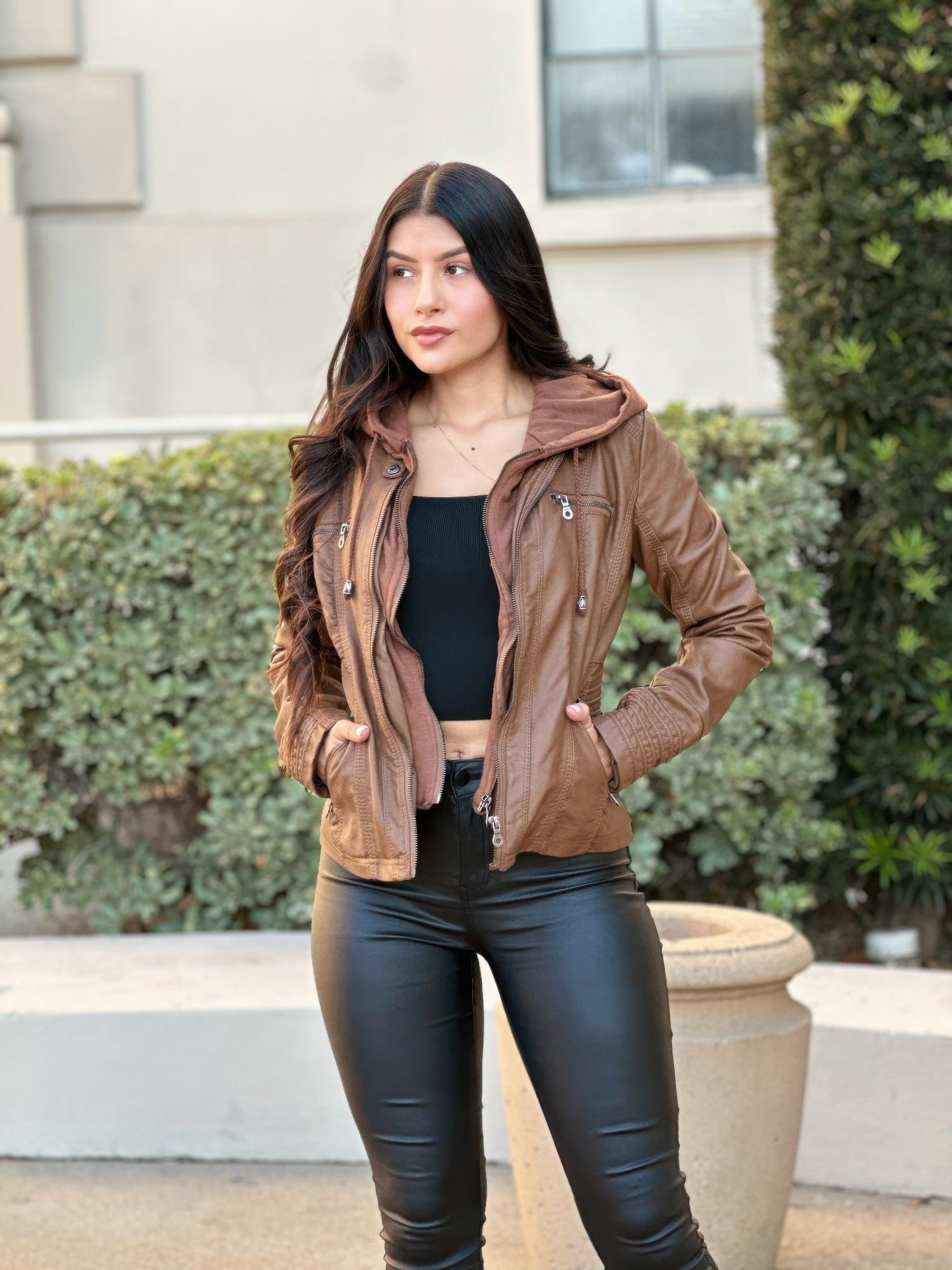Woman Fashion Hooded Faux Leather Jacket Secondary image