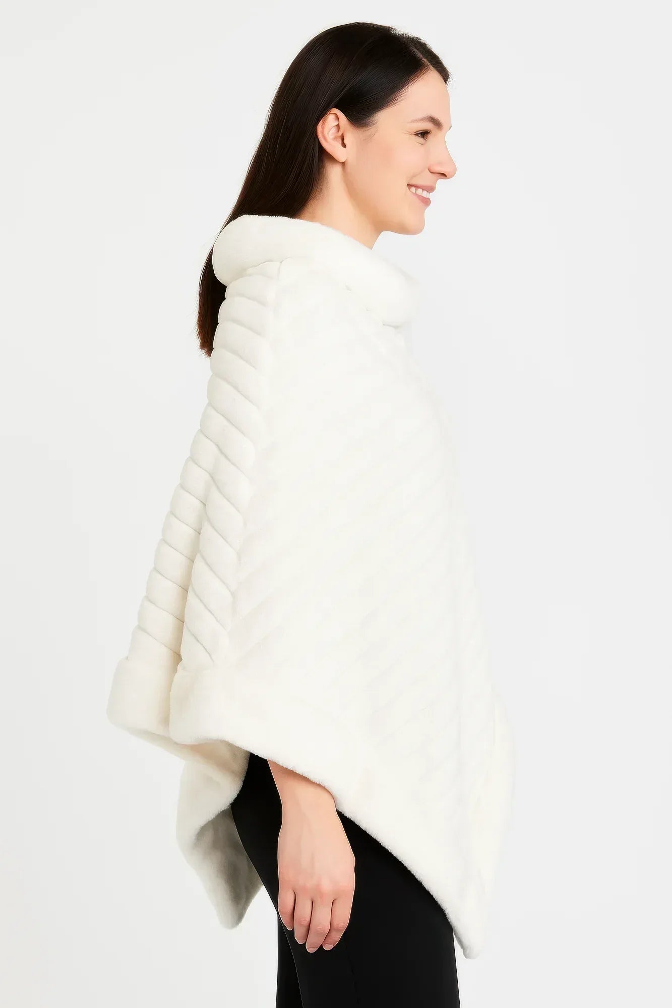 Elegant Faux Fur Winter White Poncho Secondary image