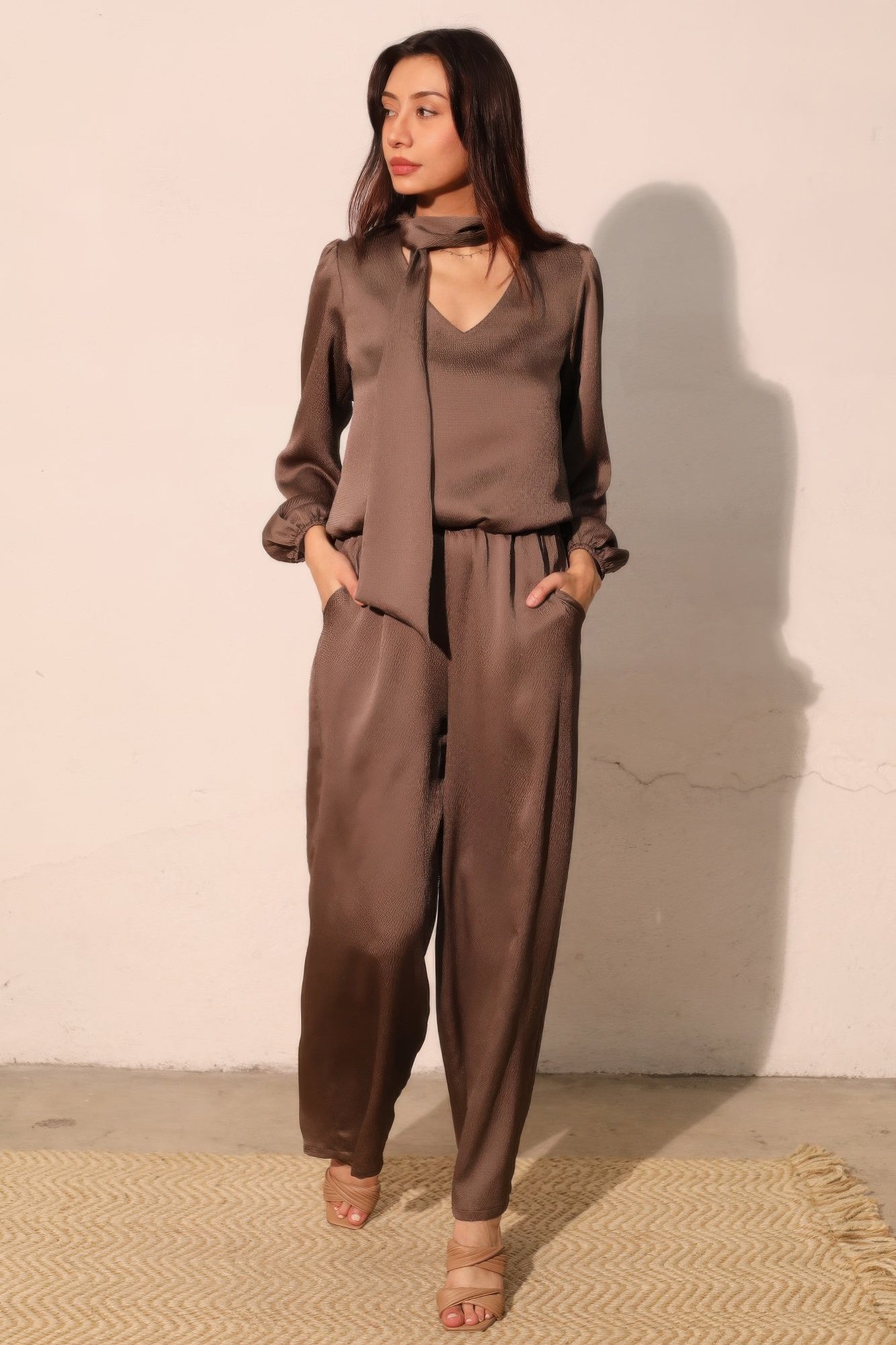 Hammered Satin Pocket Pants Secondary image