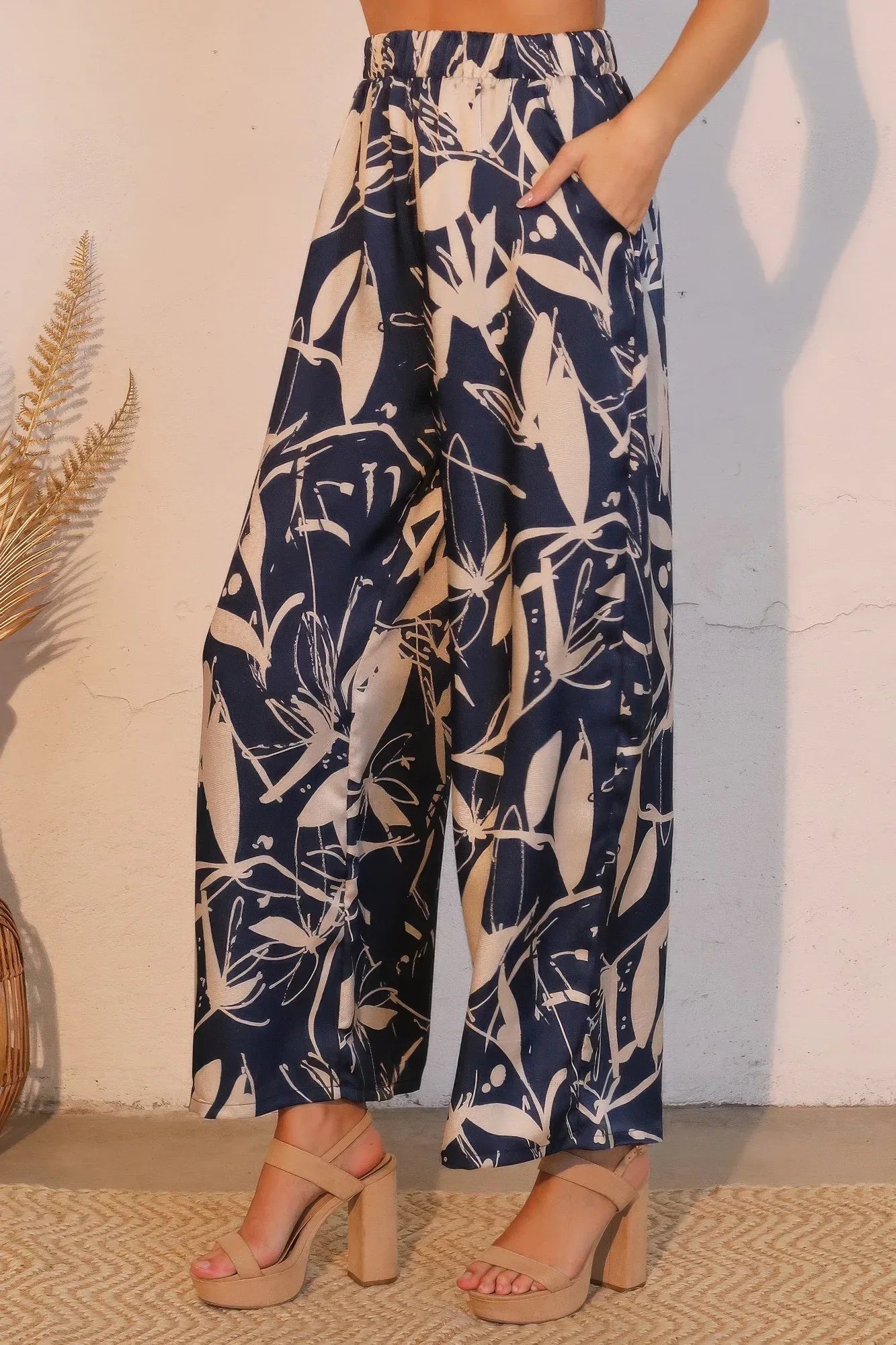 Dreaming Lily Satin Pocket Pants | Mixtshop LLC