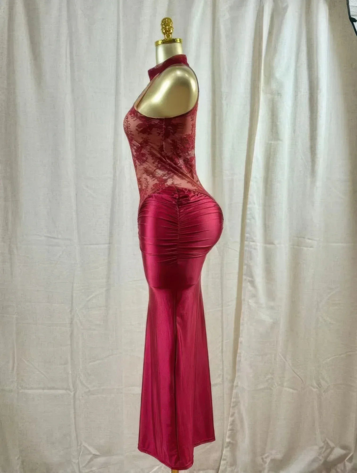 Crimson Lace Hourglass Dress | Mixtshop LLC