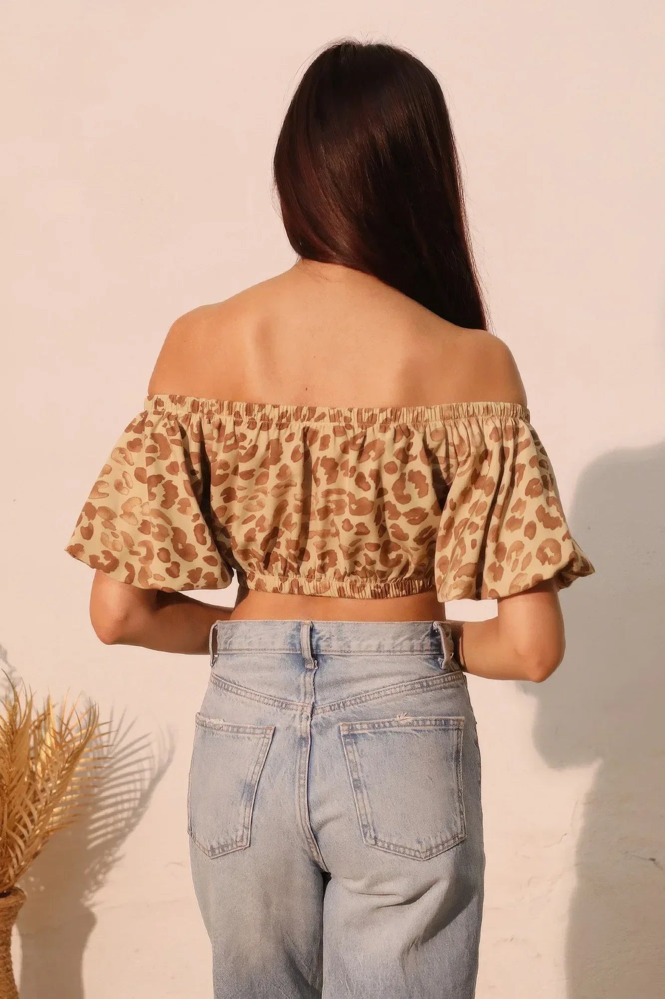 Wild Babe Bubble Sleeve Crop Top | Mixtshop LLC