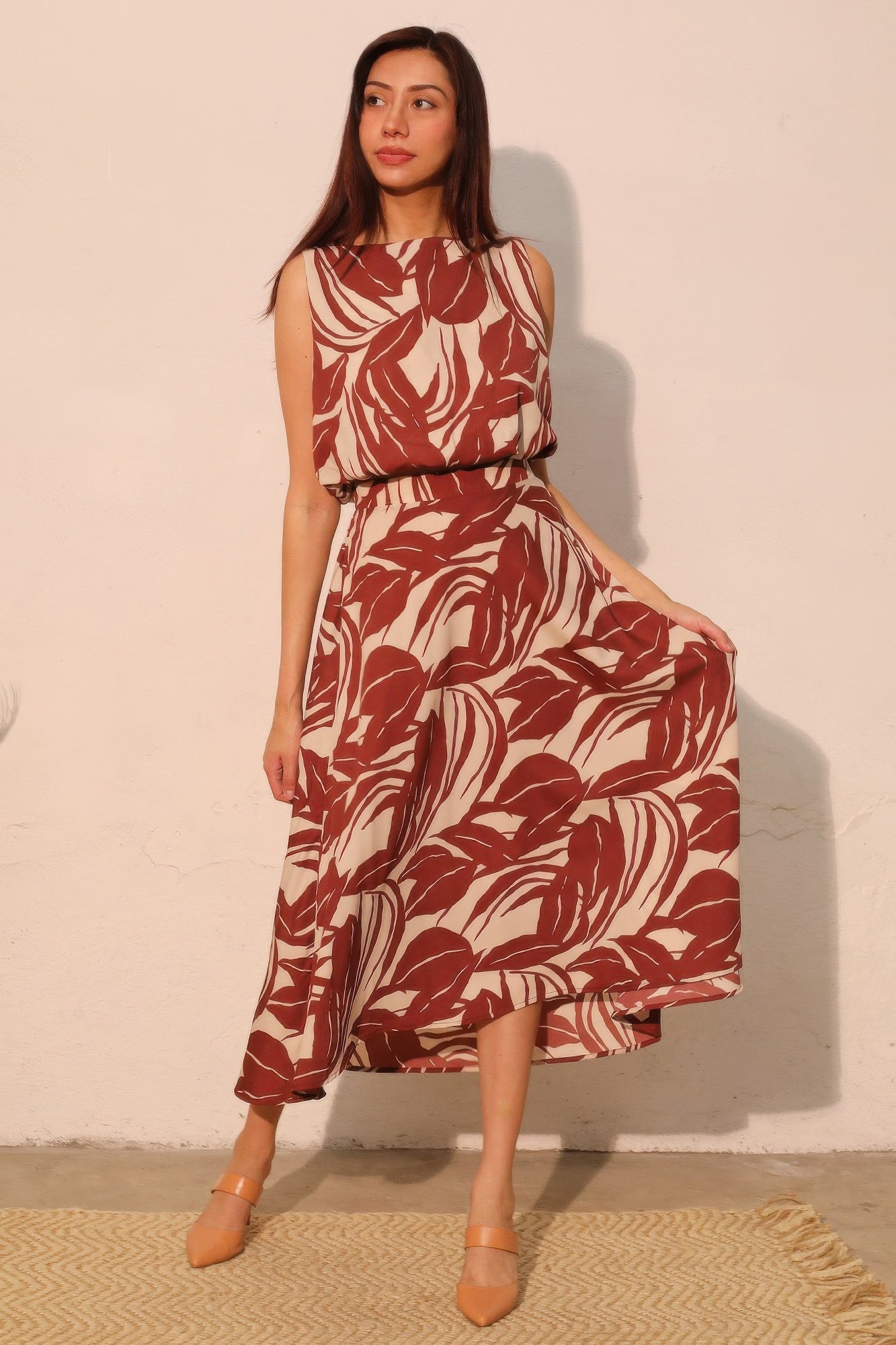 Lucca Leaf Midi Swing Skirt Secondary image