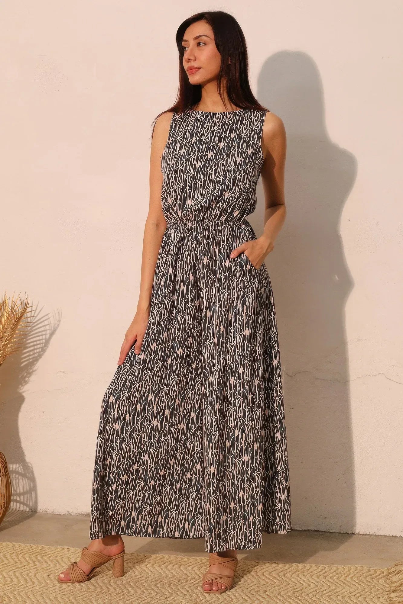 Night Meadow Sleeveless Bubble Jumpsuit | Mixtshop LLC